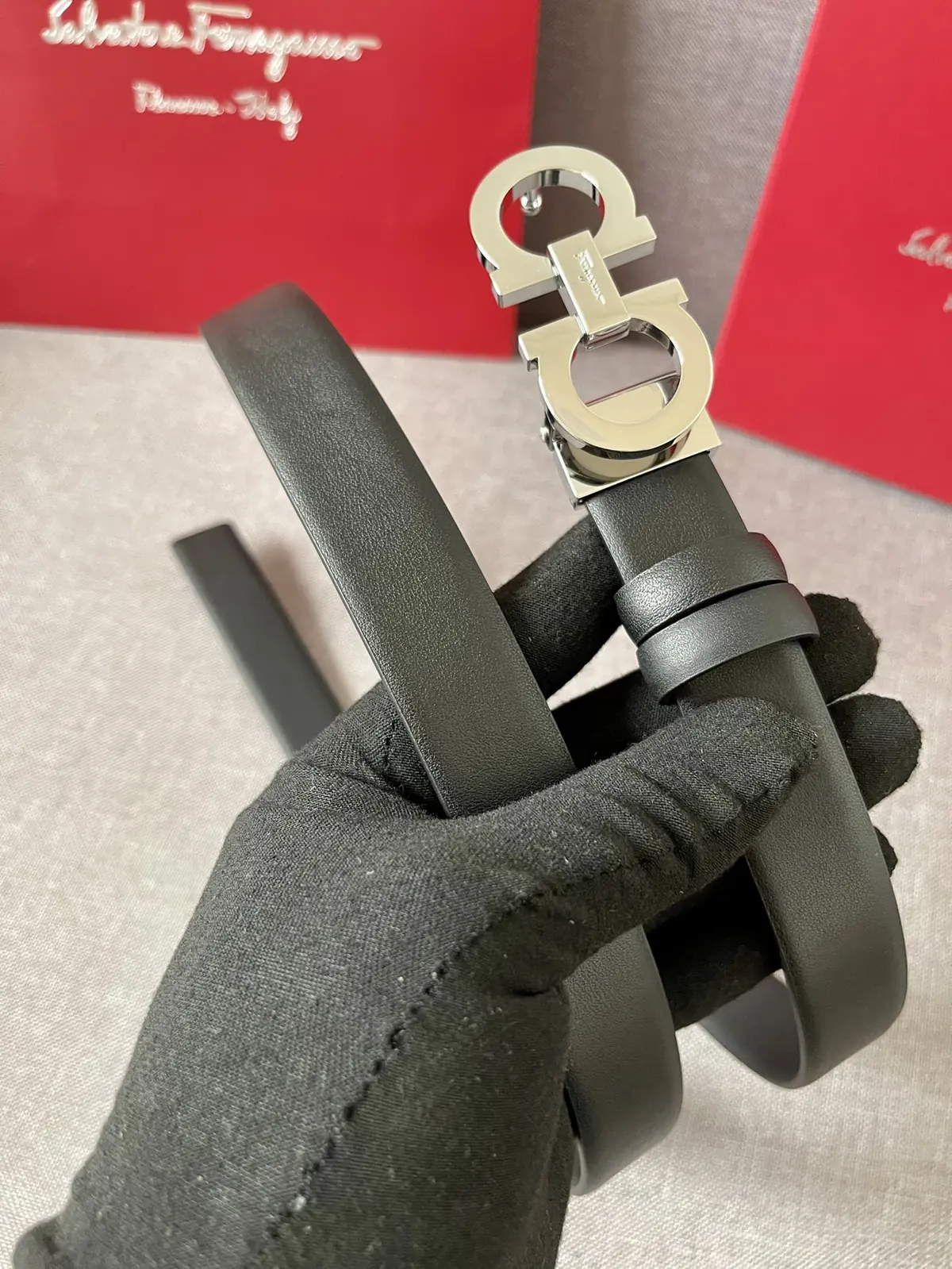 Ferragamo（女） Style Leather Women's Belts Lookbook Reference image 3