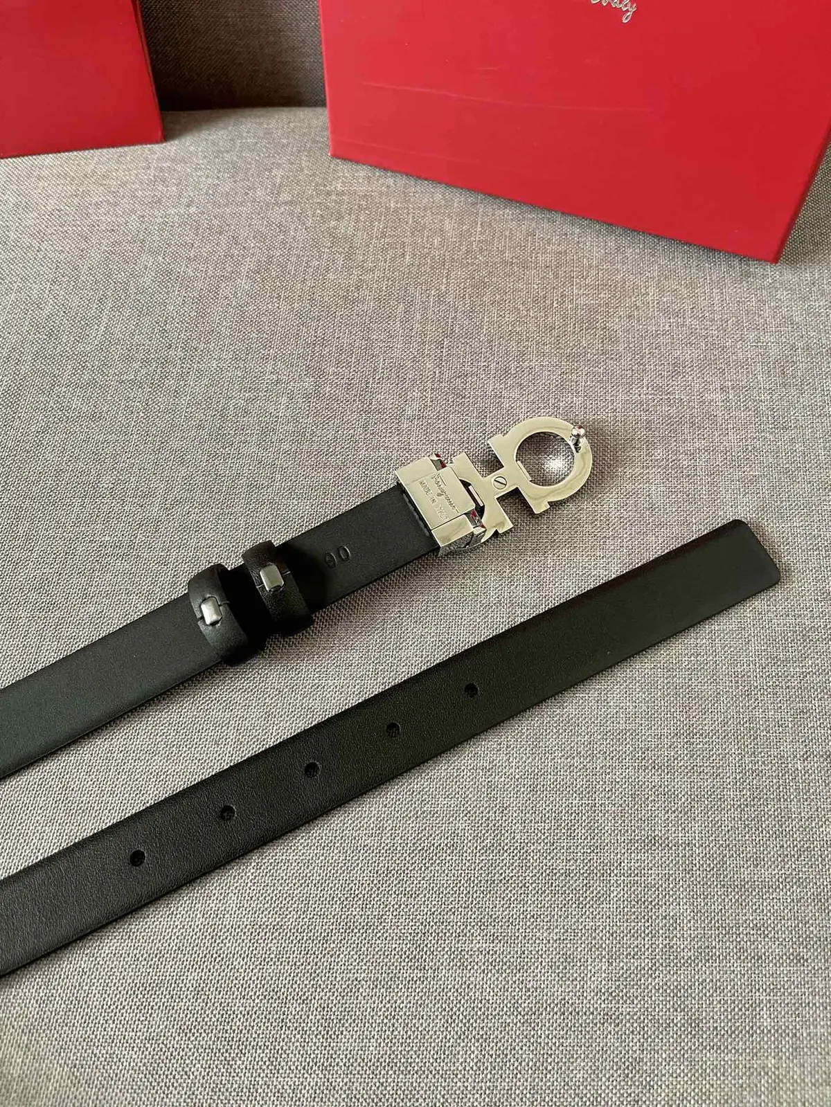 Ferragamo（女） Style Leather Women's Belts Lookbook Reference image 6