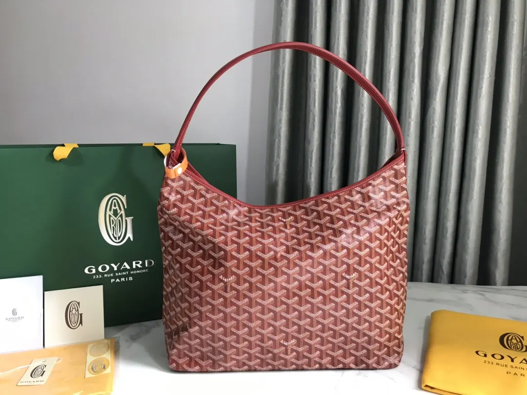 Goyard Style Beige Tote Bag Lookbook Reference image 1