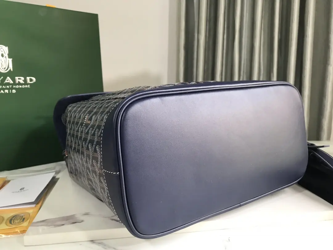 Goyard Style Black Bags Lookbook Reference image 4