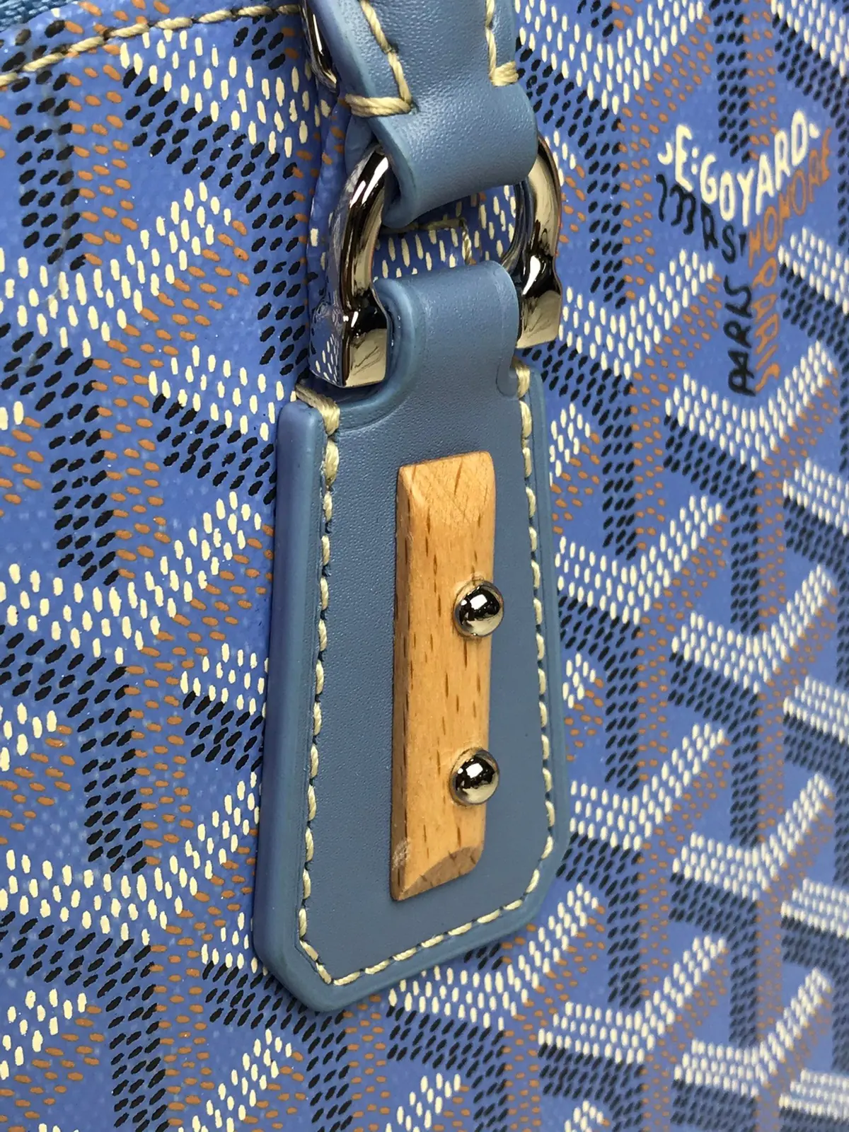 Goyard Style Black Leather Shoulder Bag Lookbook Reference image 5