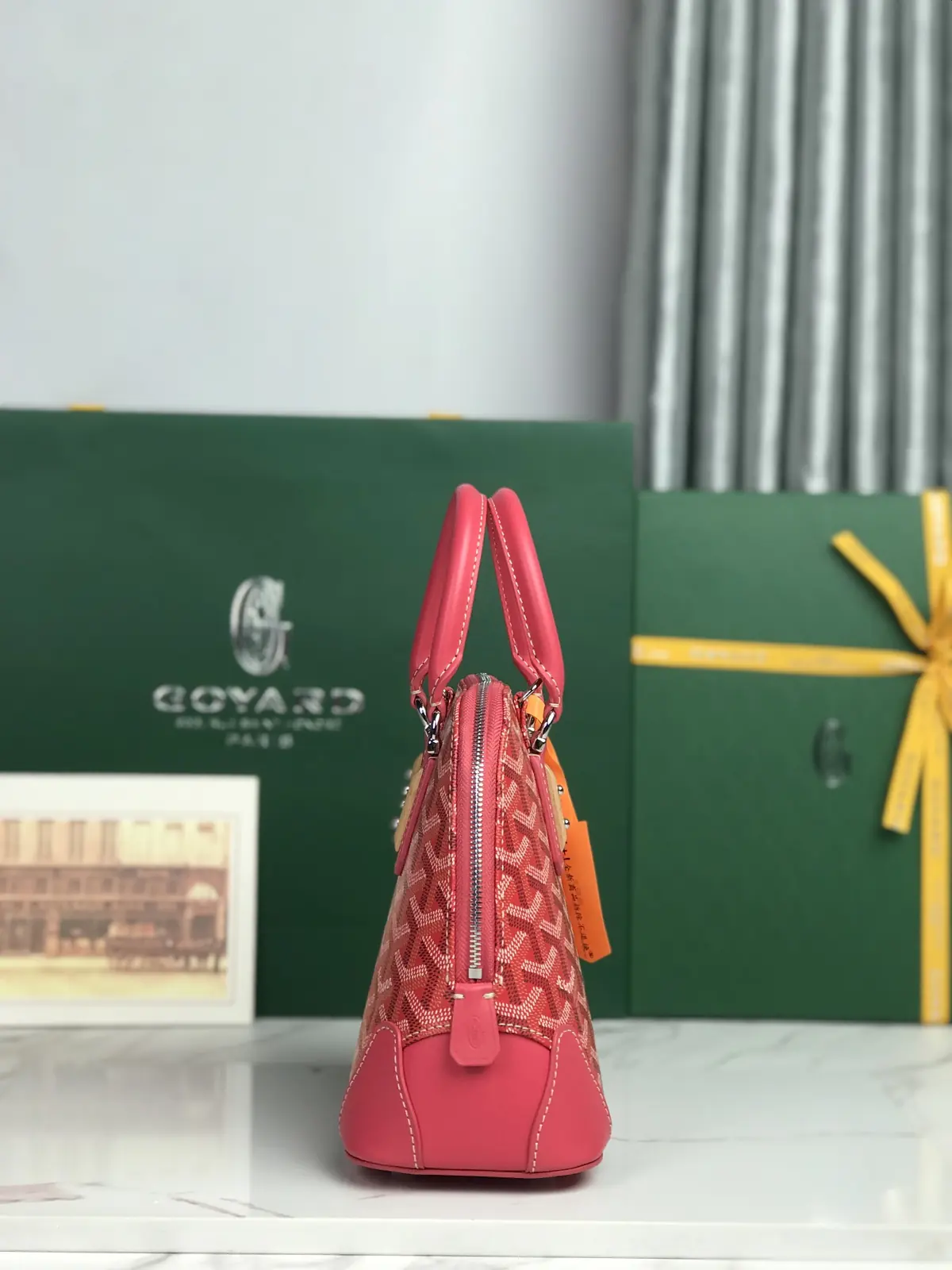 Goyard Style Black Leather Shoulder Bag Lookbook Reference image 3