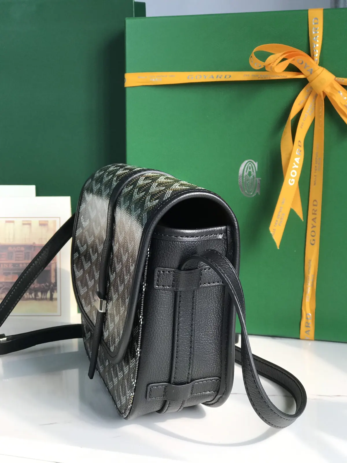 Goyard Style Gold Leather Shoulder Bag Lookbook Reference image 2