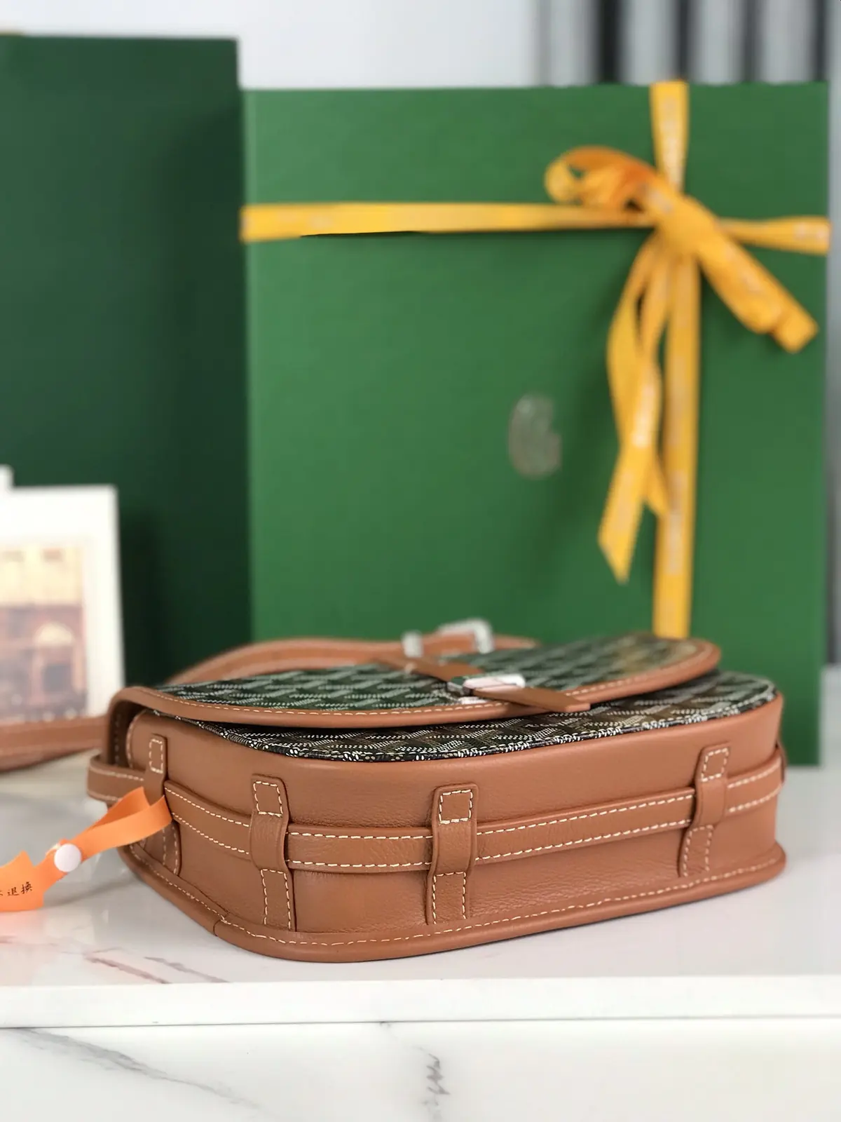 Goyard Style Gold Leather Shoulder Bag Lookbook Reference image 5