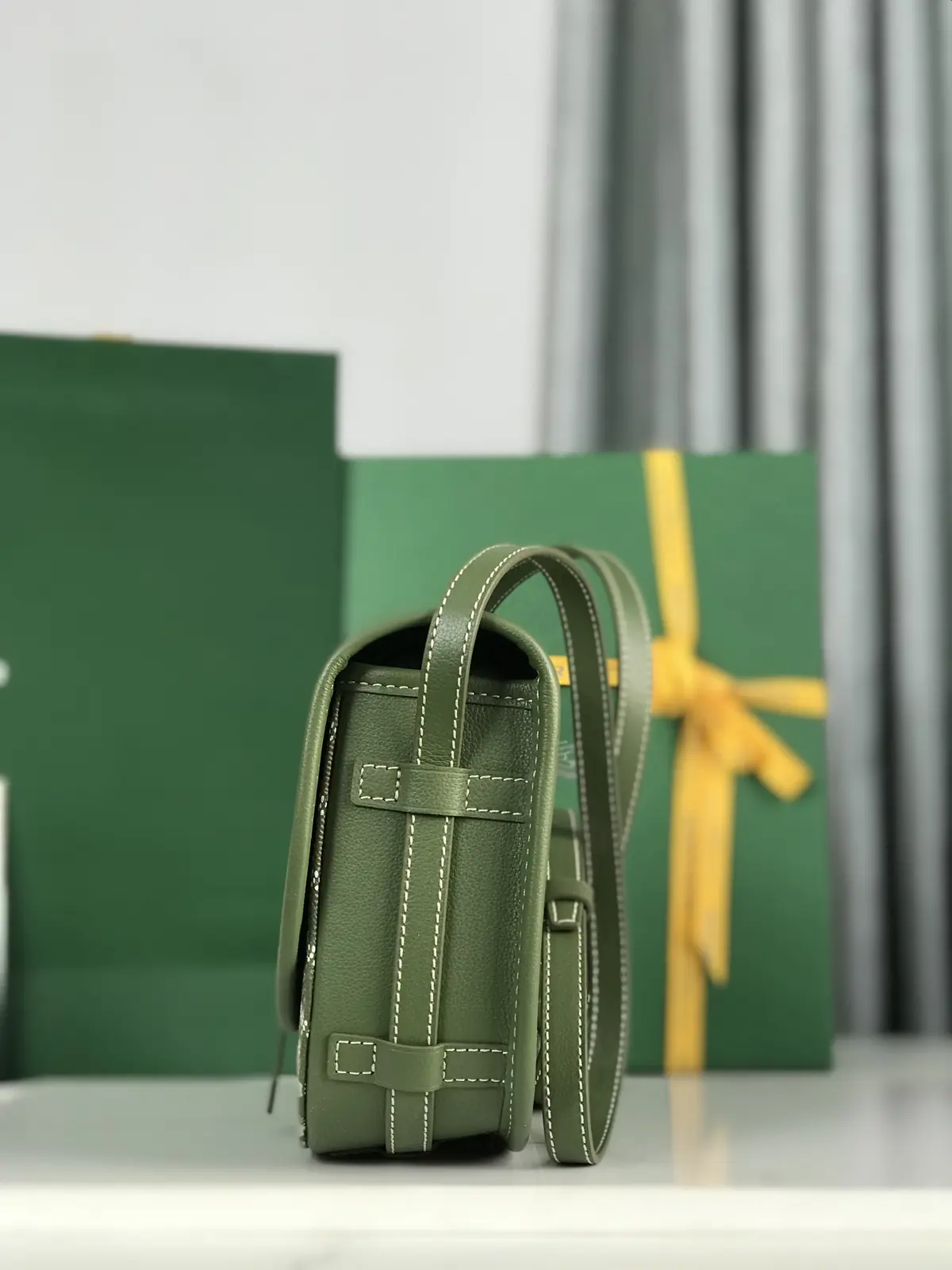 Goyard Style Gold Leather Shoulder Bag Lookbook Reference image 6