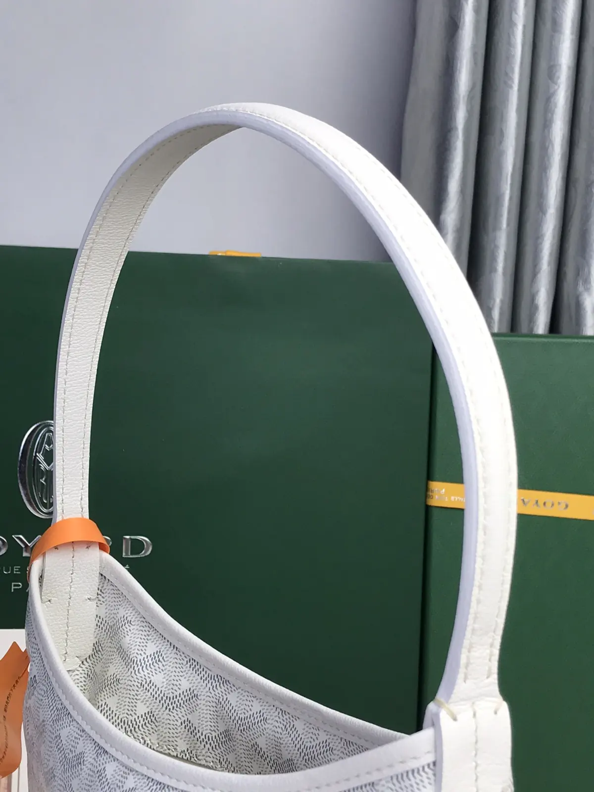 Goyard Style Hobo Bag Lookbook Reference image 4