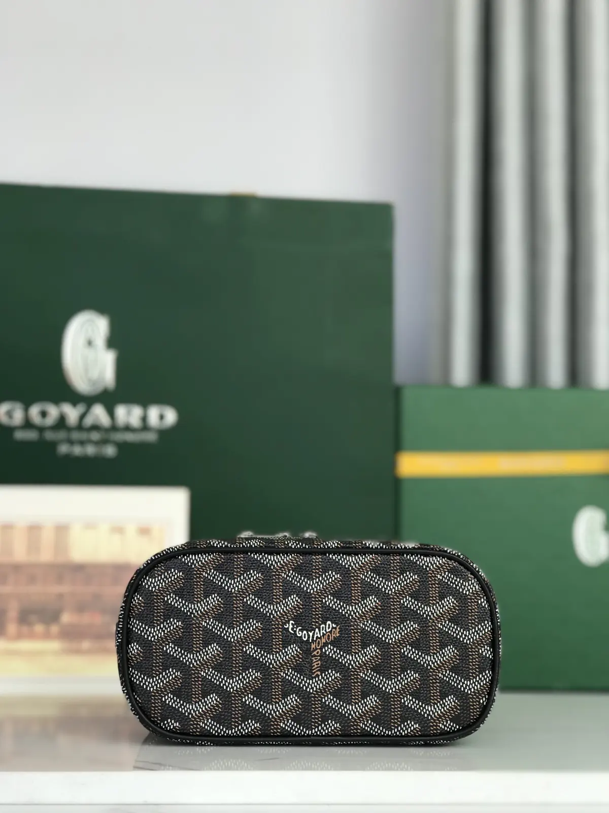 Goyard Style Leather Crossbody Bag Lookbook Reference image 4