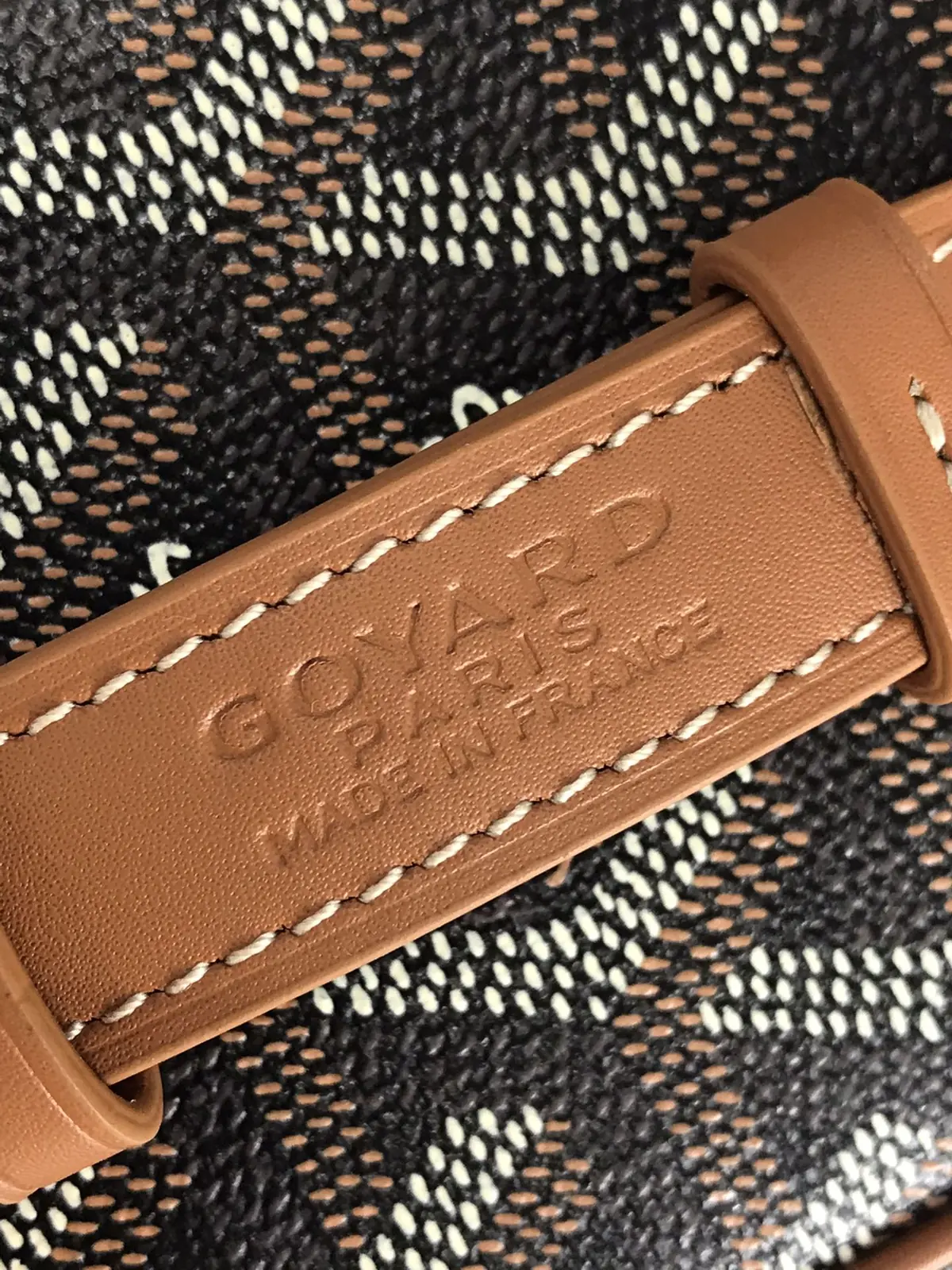Goyard Style Leather Crossbody Bag Lookbook Reference image 6