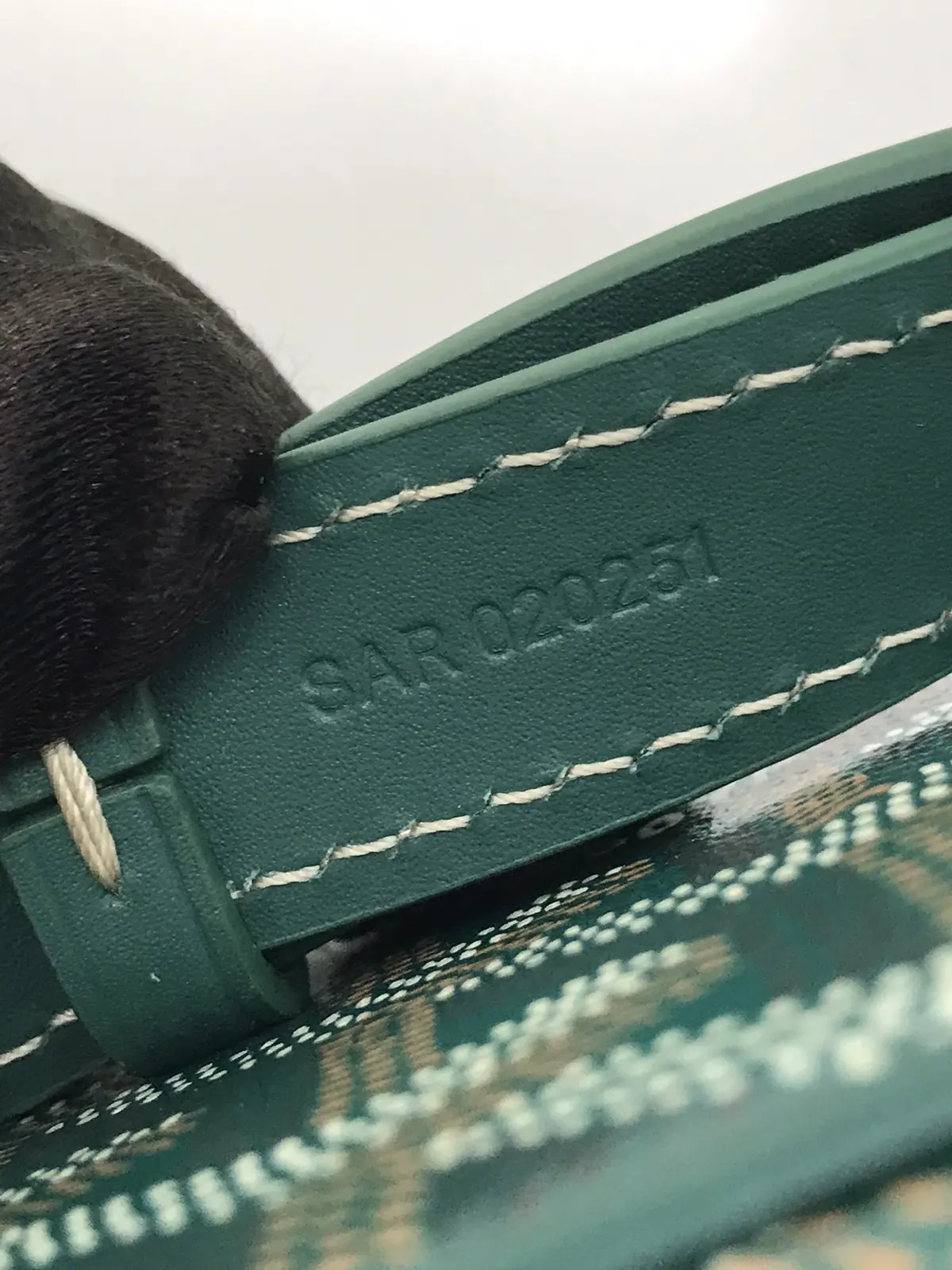 Goyard Style Leather Crossbody Bag Lookbook Reference image 6