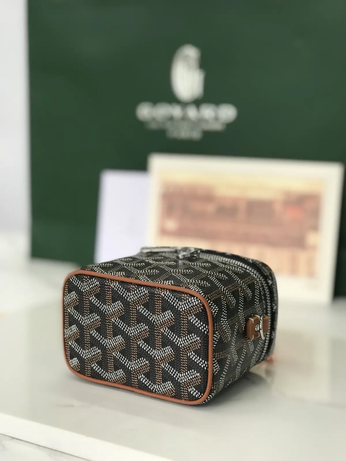 Goyard Style Leather Crossbody Bag Lookbook Reference image 4