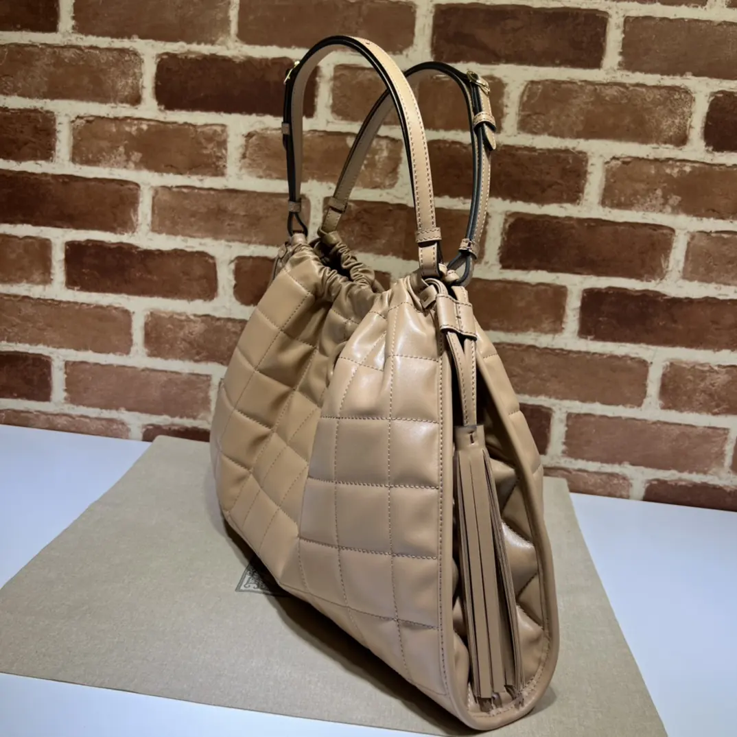 Gucci Style Beige Bag Lookbook Reference image 2