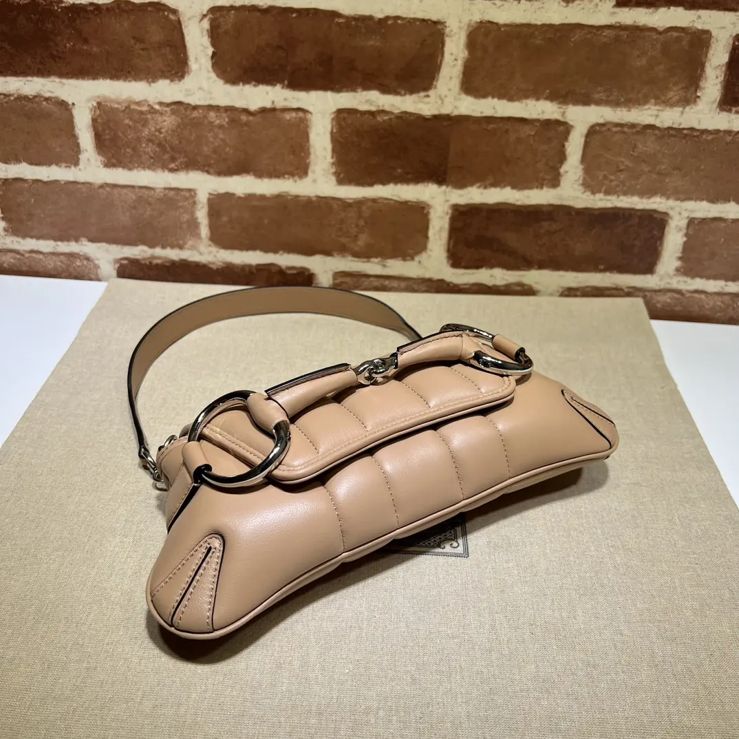 Gucci Style Beige Bag Lookbook Reference image 4