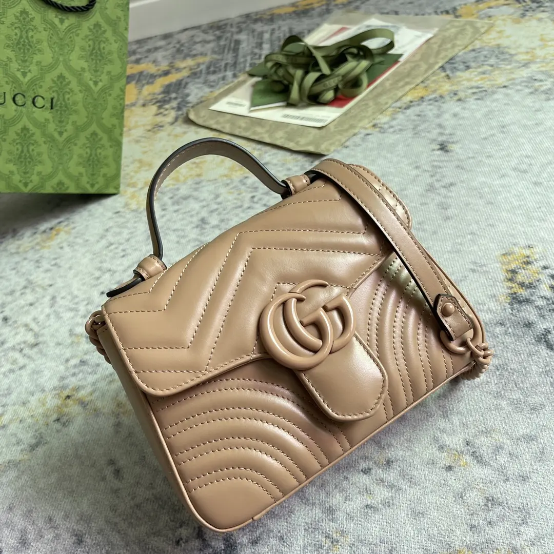 Gucci Style Beige Bag Lookbook Reference image 2