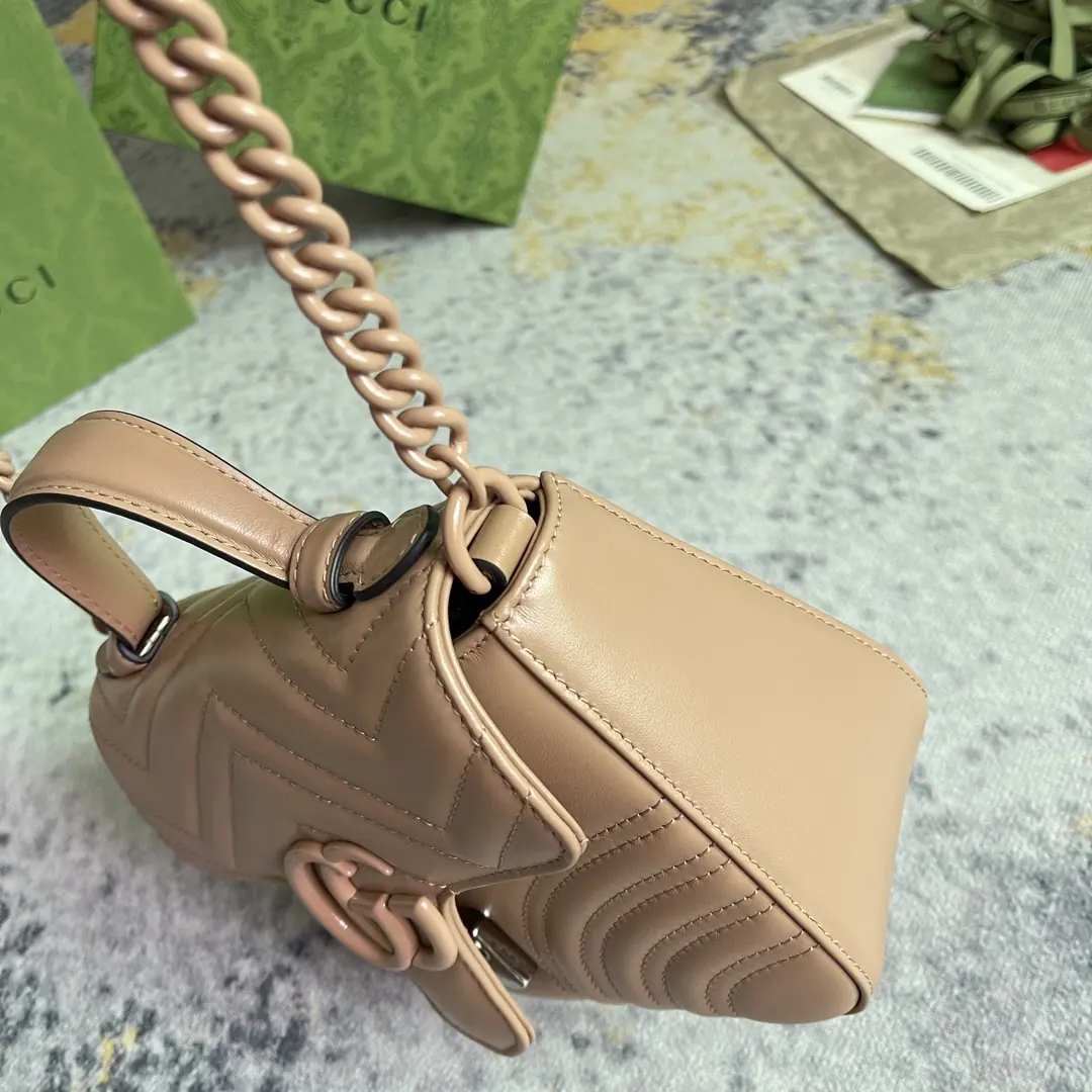 Gucci Style Beige Bag Lookbook Reference image 4