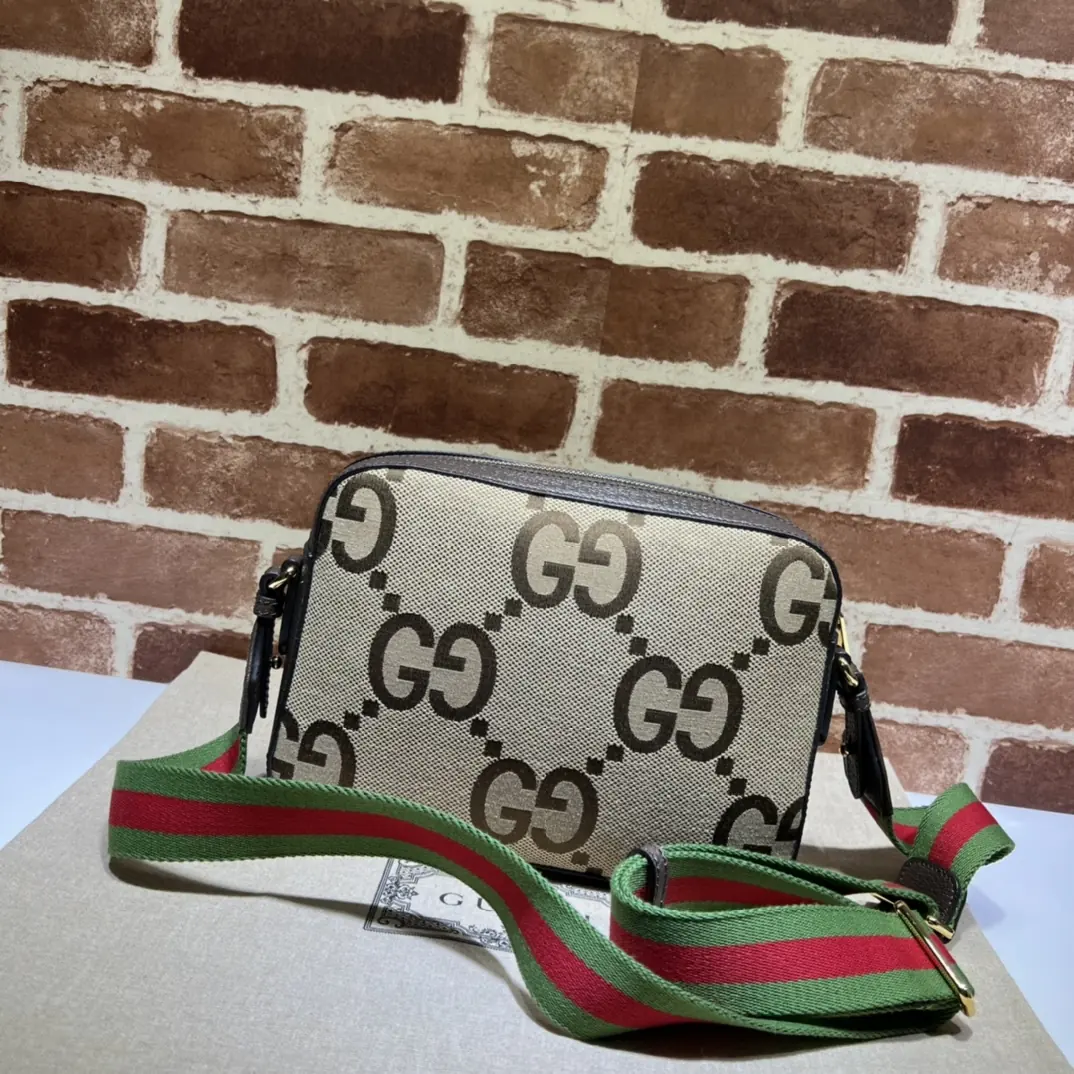 Gucci Style Beige Bag Lookbook Reference image 3