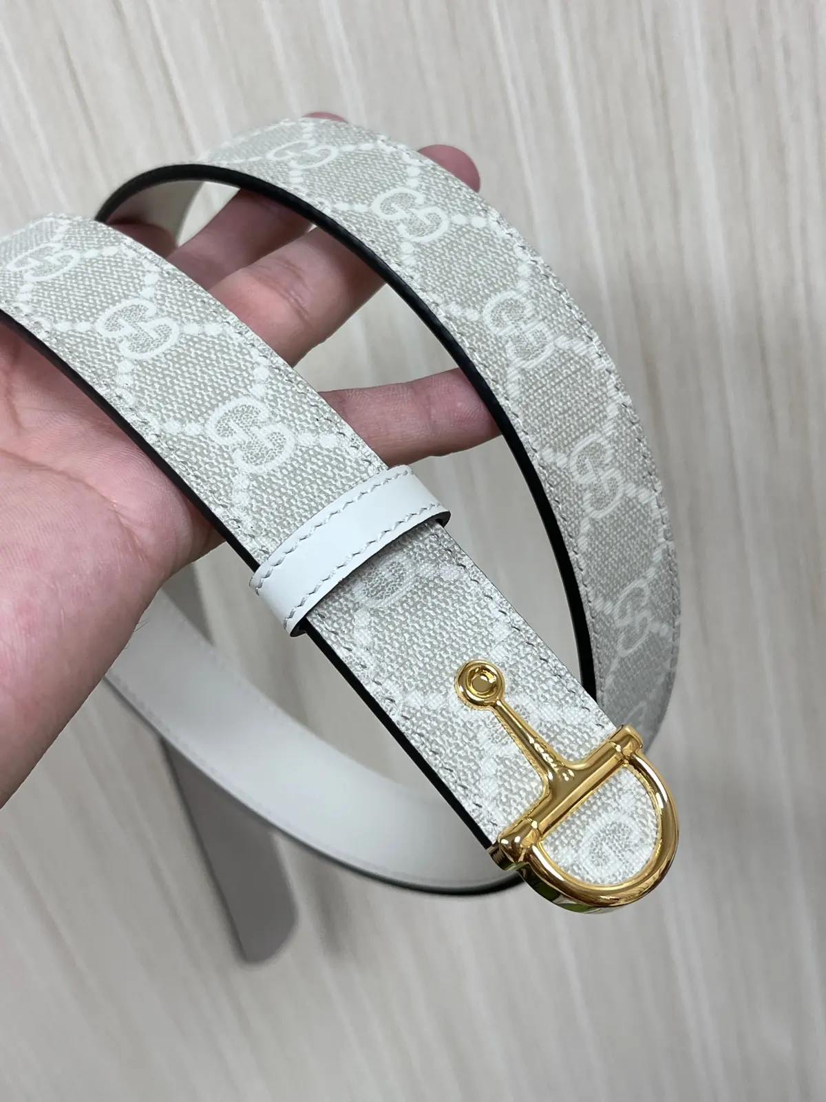 Gucci Style Beige Leather Women's Belts Lookbook Reference image 3