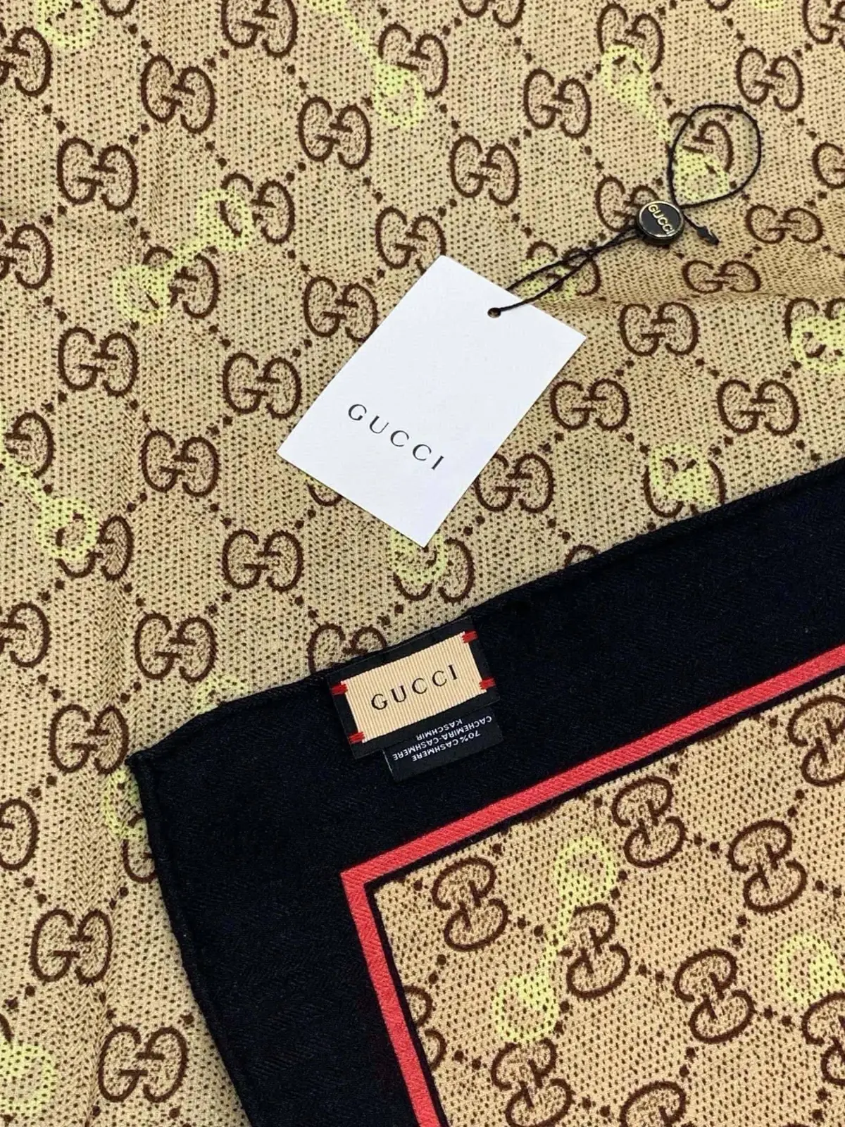 Gucci Style Beige Shoulder Bag Lookbook Reference image 6