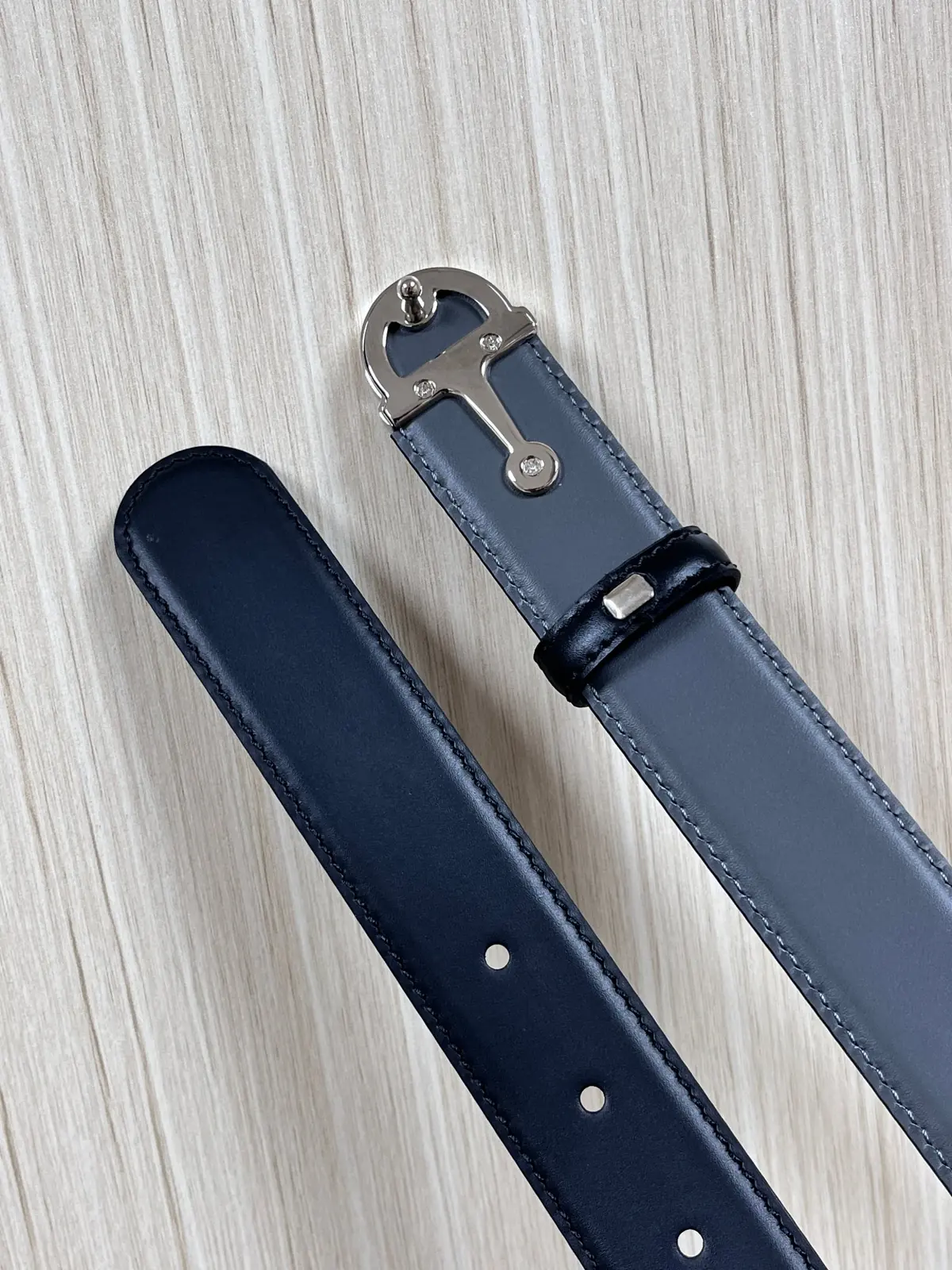 Gucci Style Black Women's Belts Lookbook Reference image 5