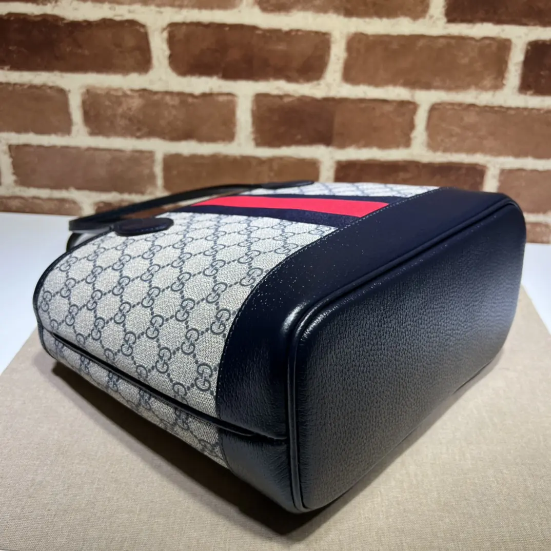 Gucci Style Blue Bags Lookbook Reference image 4