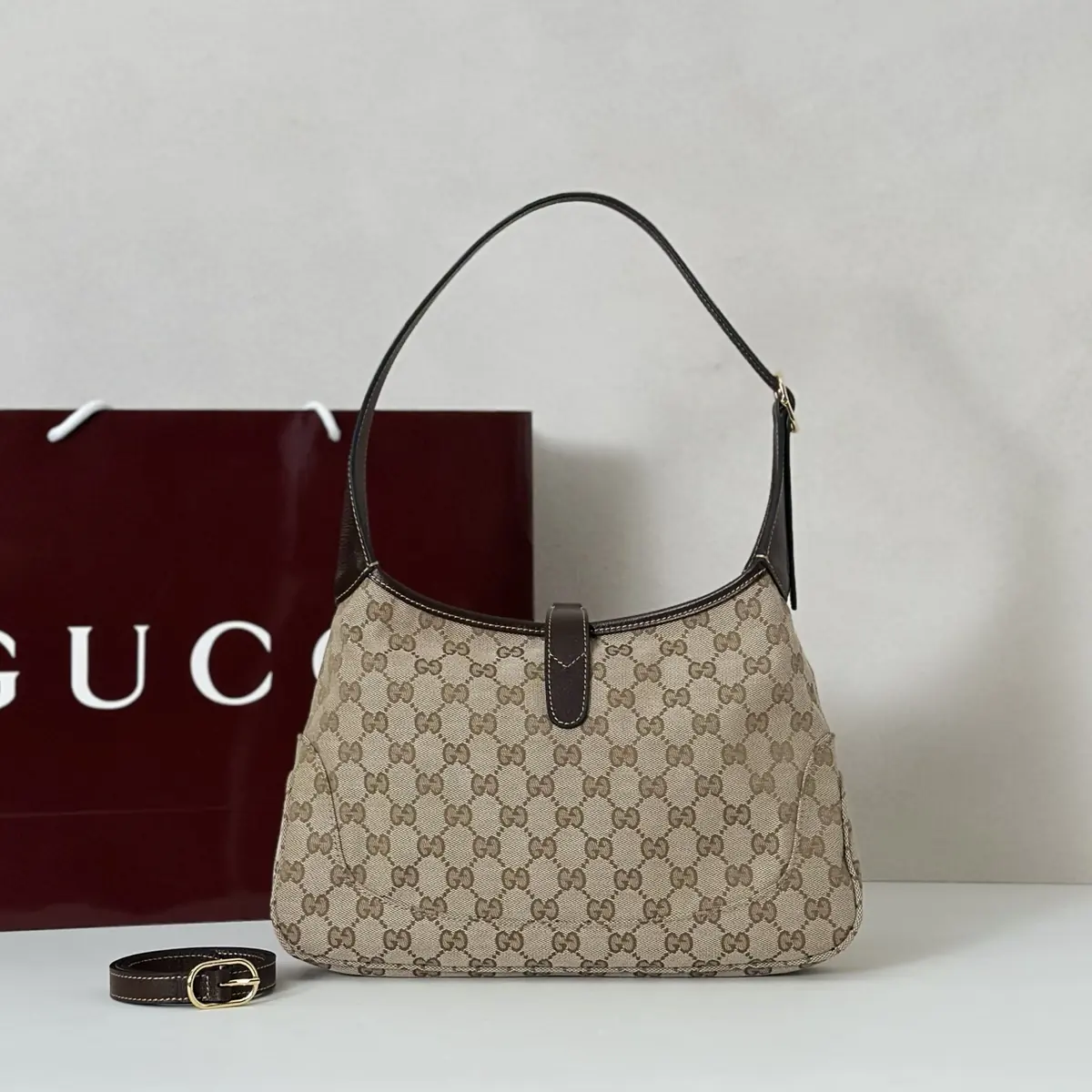Gucci Style Brown Bag Lookbook Reference image 3