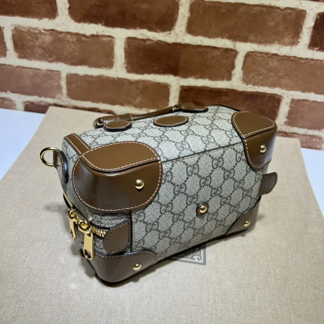 Gucci Style Brown Bag Lookbook Reference image 4