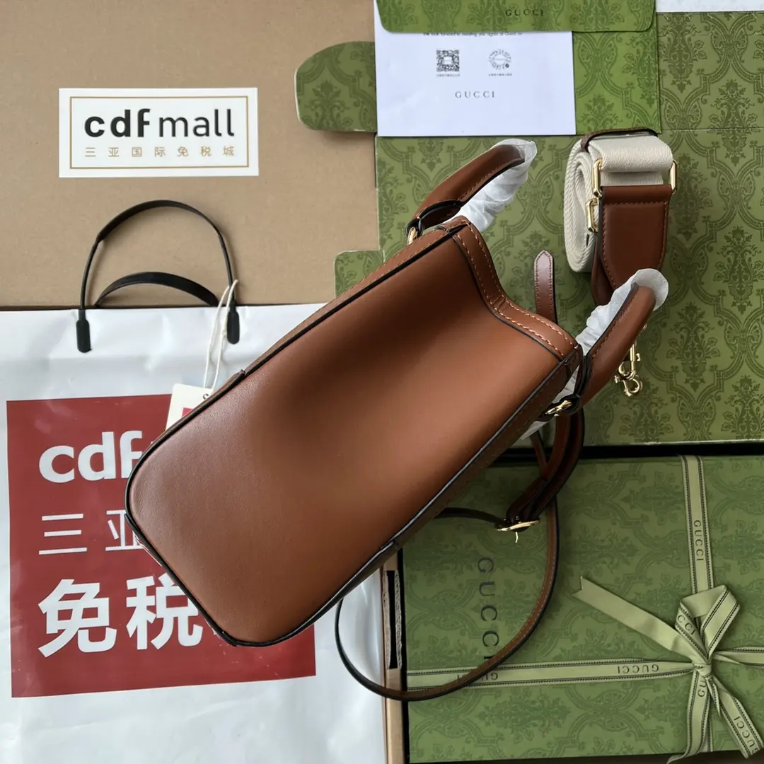 Gucci Style Brown Bags Lookbook Reference image 4