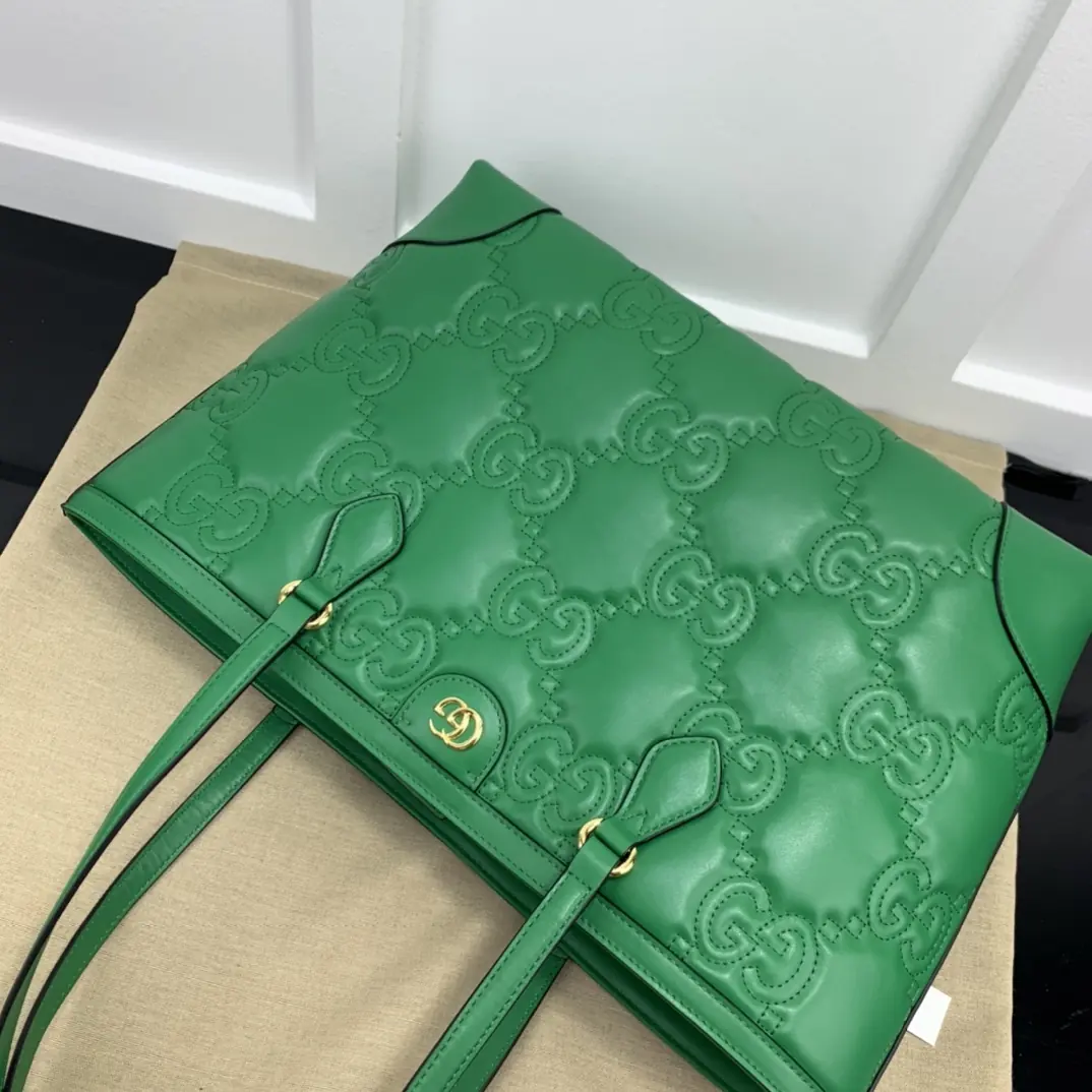 Gucci Style Green Bag Lookbook Reference image 4