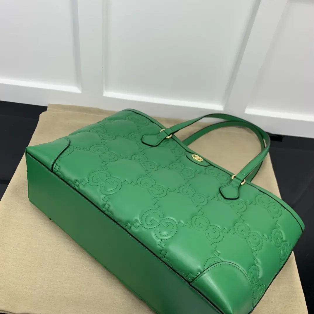Gucci Style Green Bag Lookbook Reference image 6