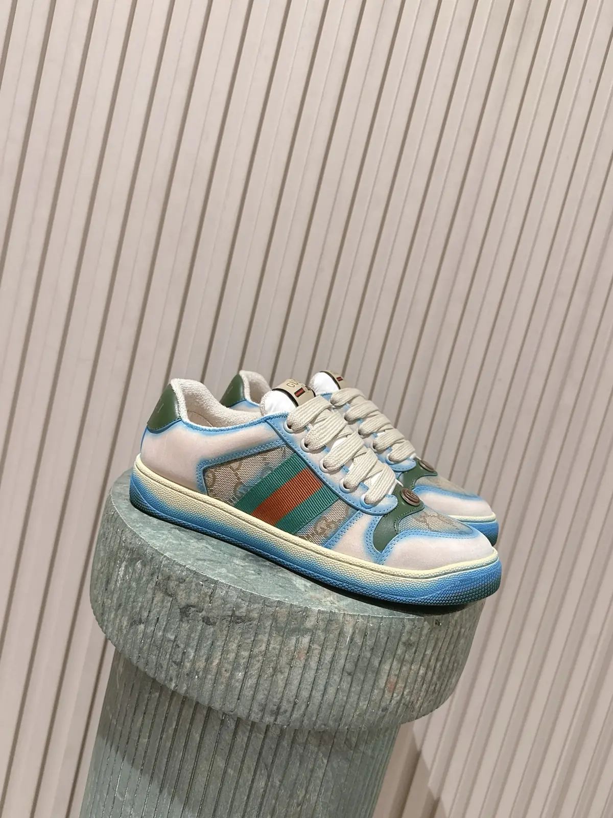 Gucci Style Green Leather Women's Shoes Lookbook Reference image 1
