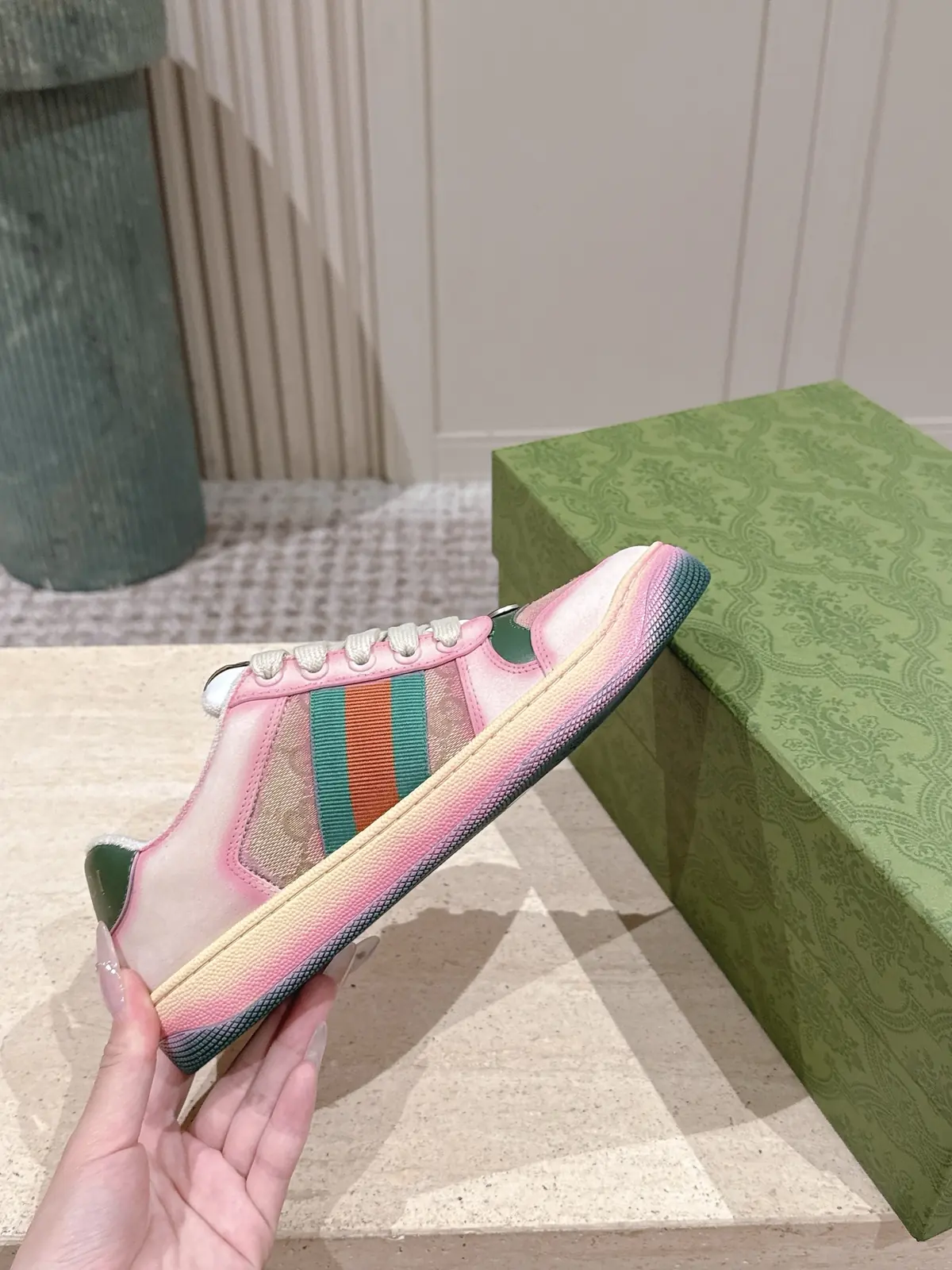 Gucci Style Green Leather Women's Shoes Lookbook Reference image 5
