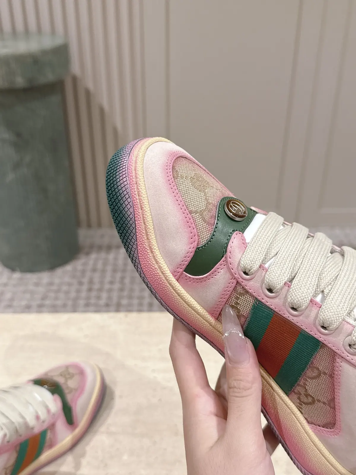 Gucci Style Green Leather Women's Shoes Lookbook Reference image 6