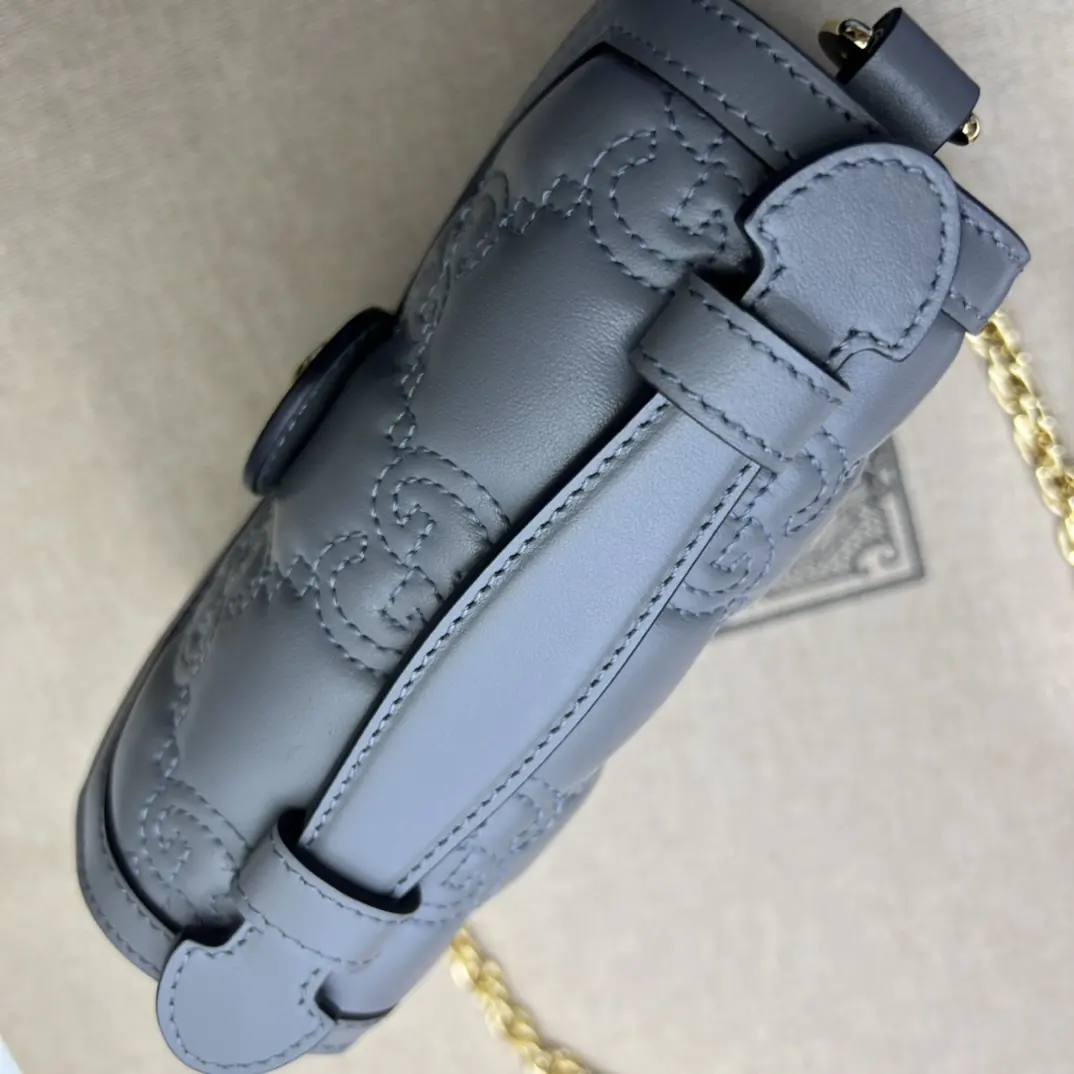 Gucci Style Grey Bag Lookbook Reference image 6