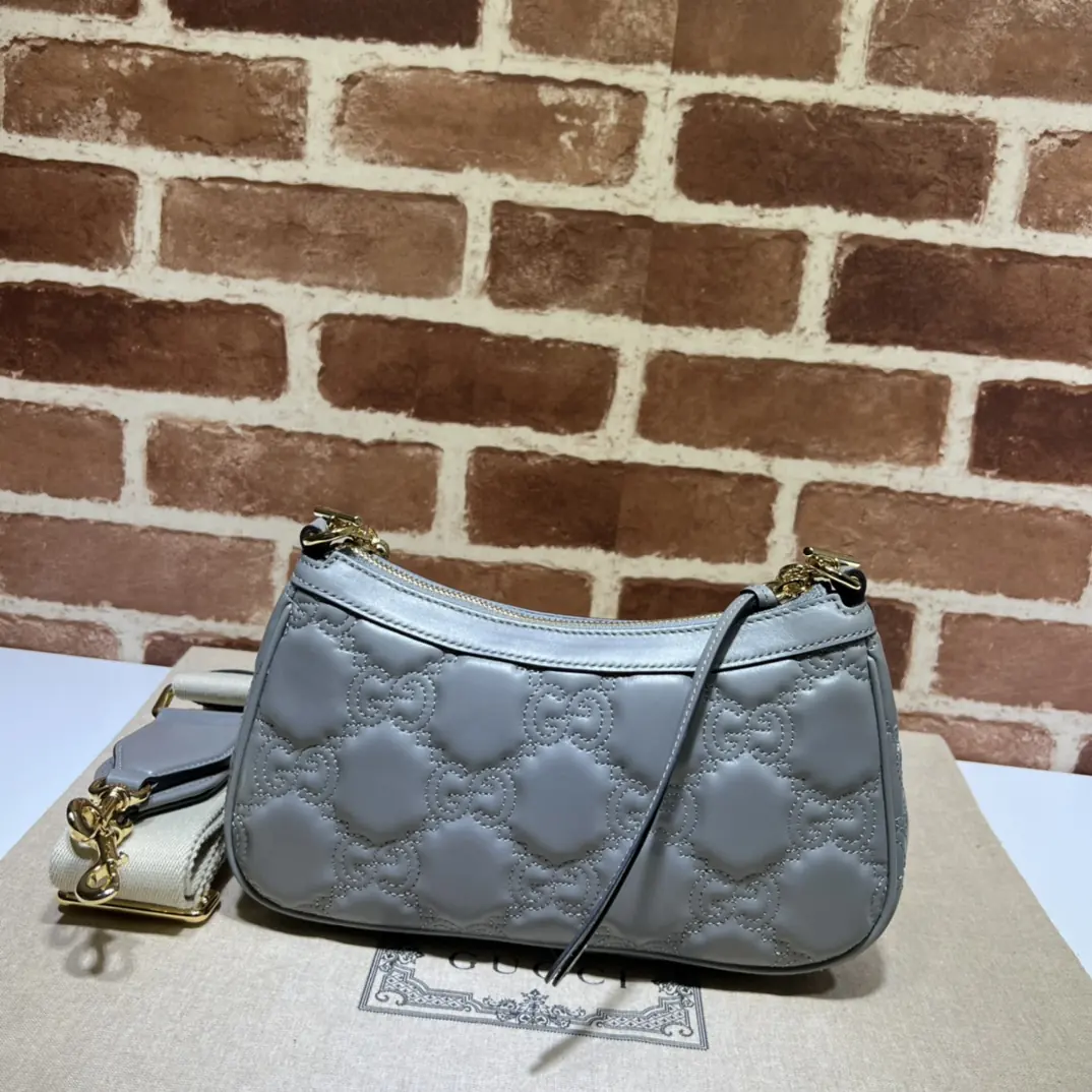Gucci Style Grey Leather Bags Lookbook Reference image 3