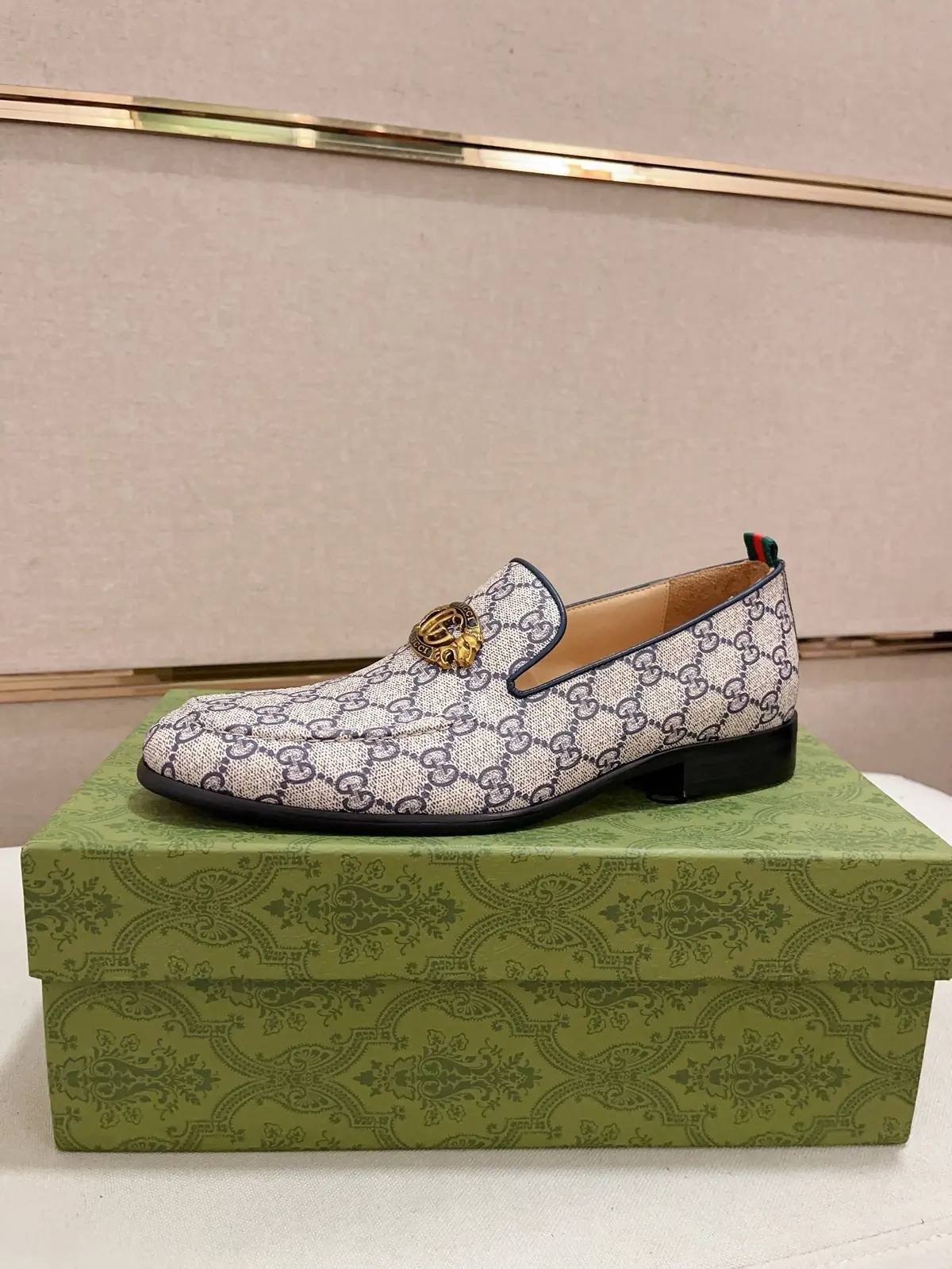 Gucci Style Leather Men's Shoes Lookbook Reference image 1
