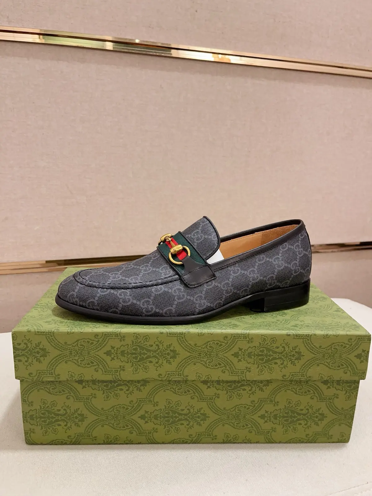Gucci Style Leather Men's Shoes Lookbook Reference image 1