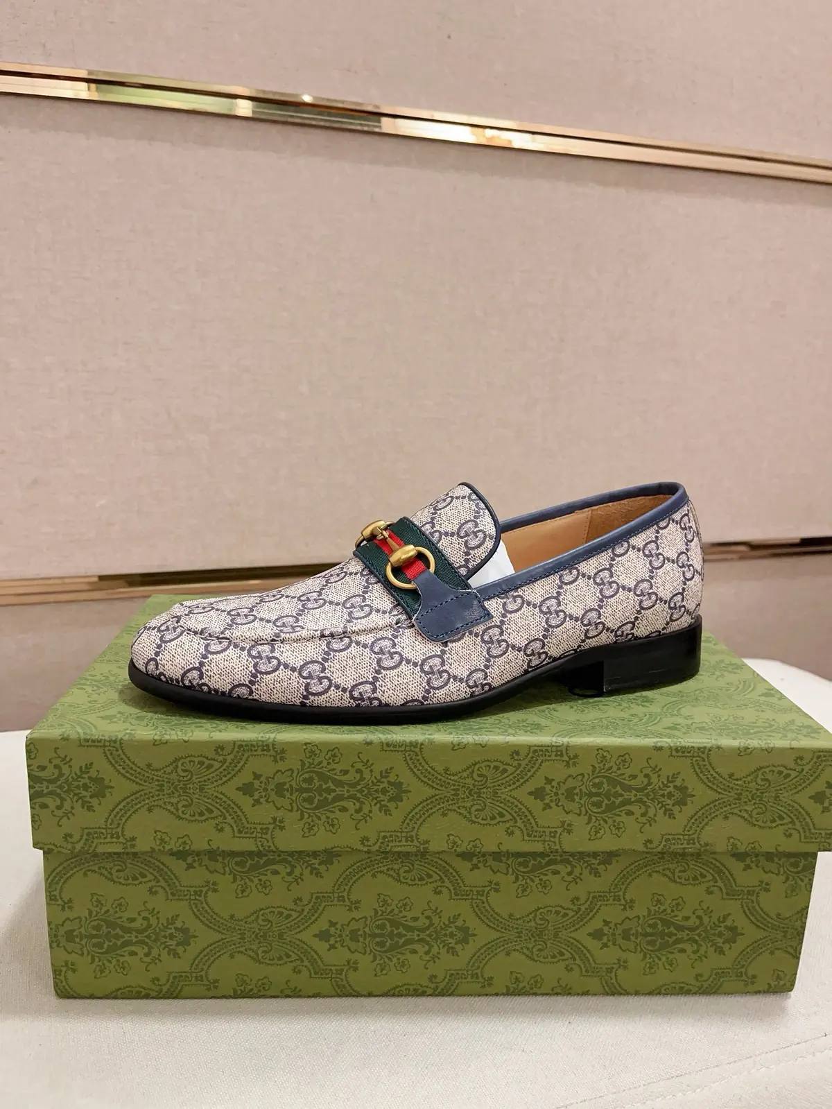 Gucci Style Leather Men's Shoes Lookbook Reference image 1