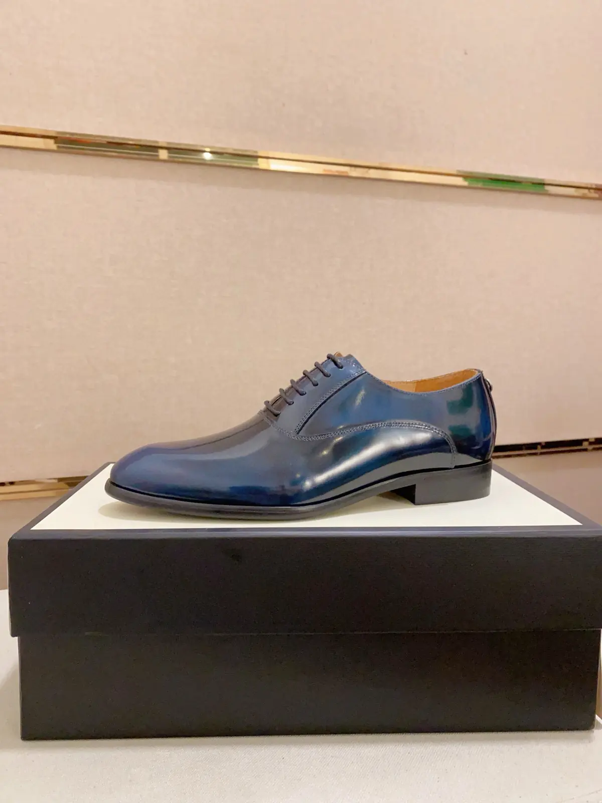 Gucci Style Leather Men's Shoes Lookbook Reference image 1