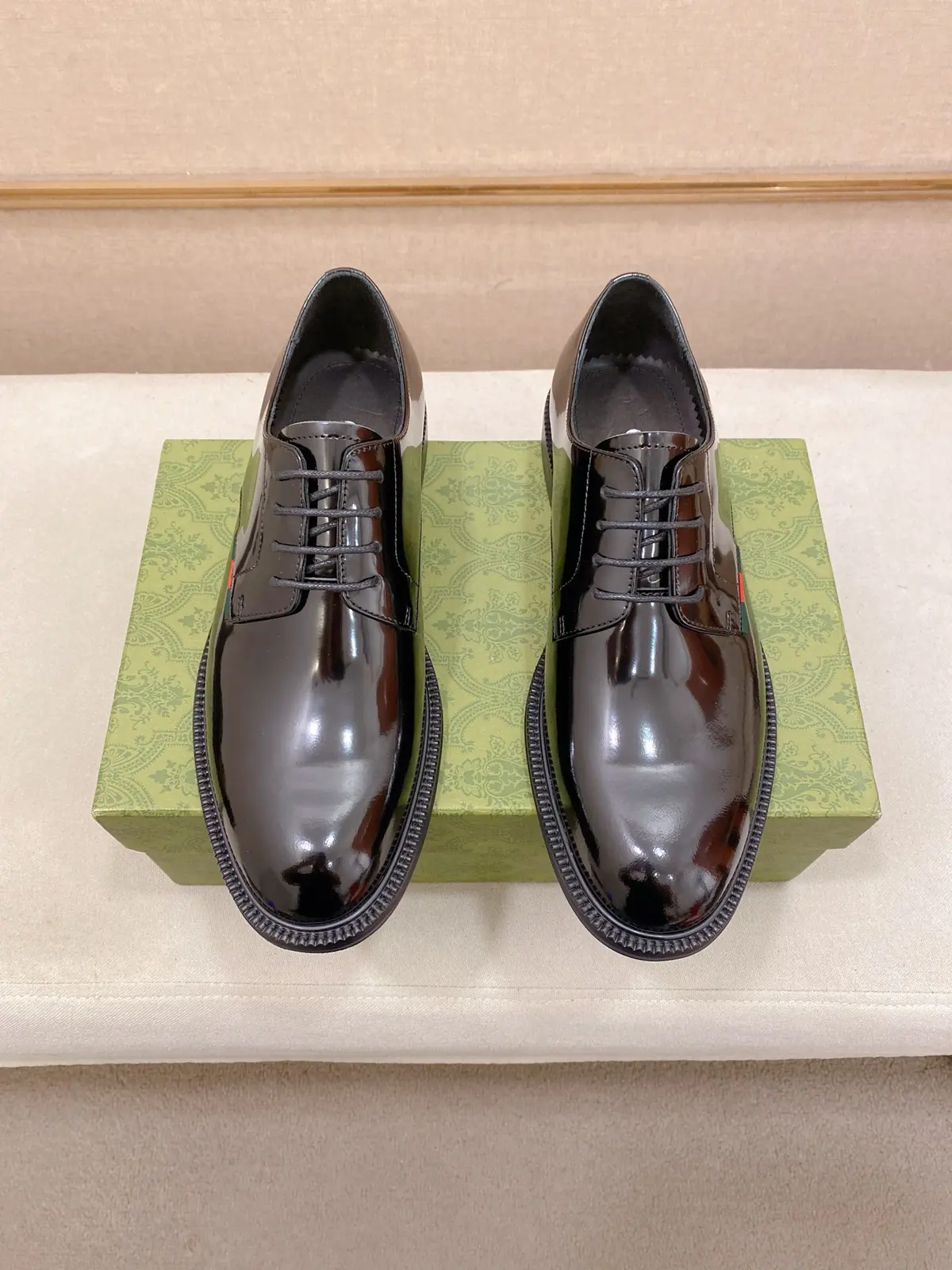 Gucci Style Leather Men's Shoes Lookbook Reference image 5