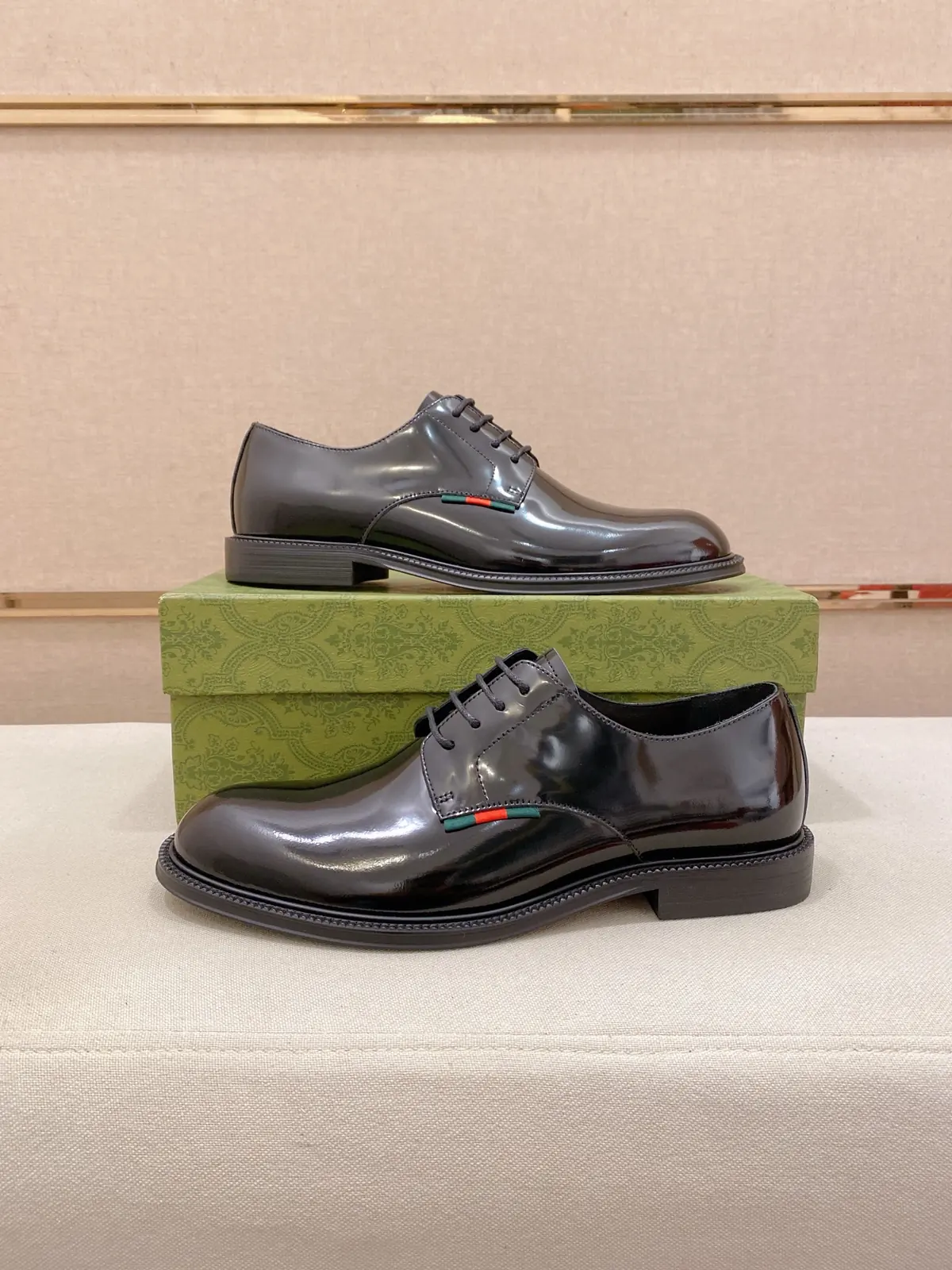 Gucci Style Leather Men's Shoes Lookbook Reference image 6