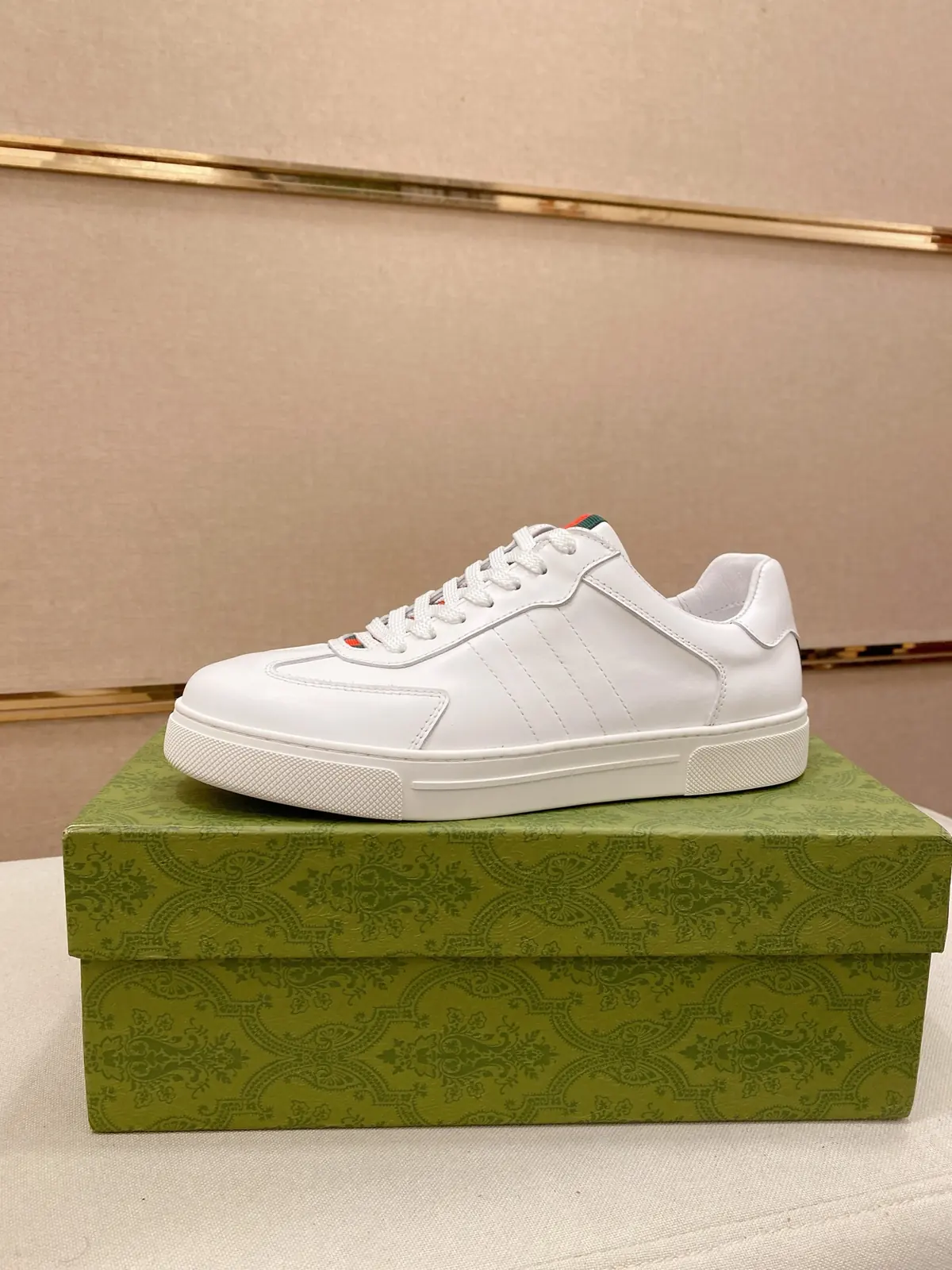 Gucci Style Leather Men's Shoes Lookbook Reference image 1