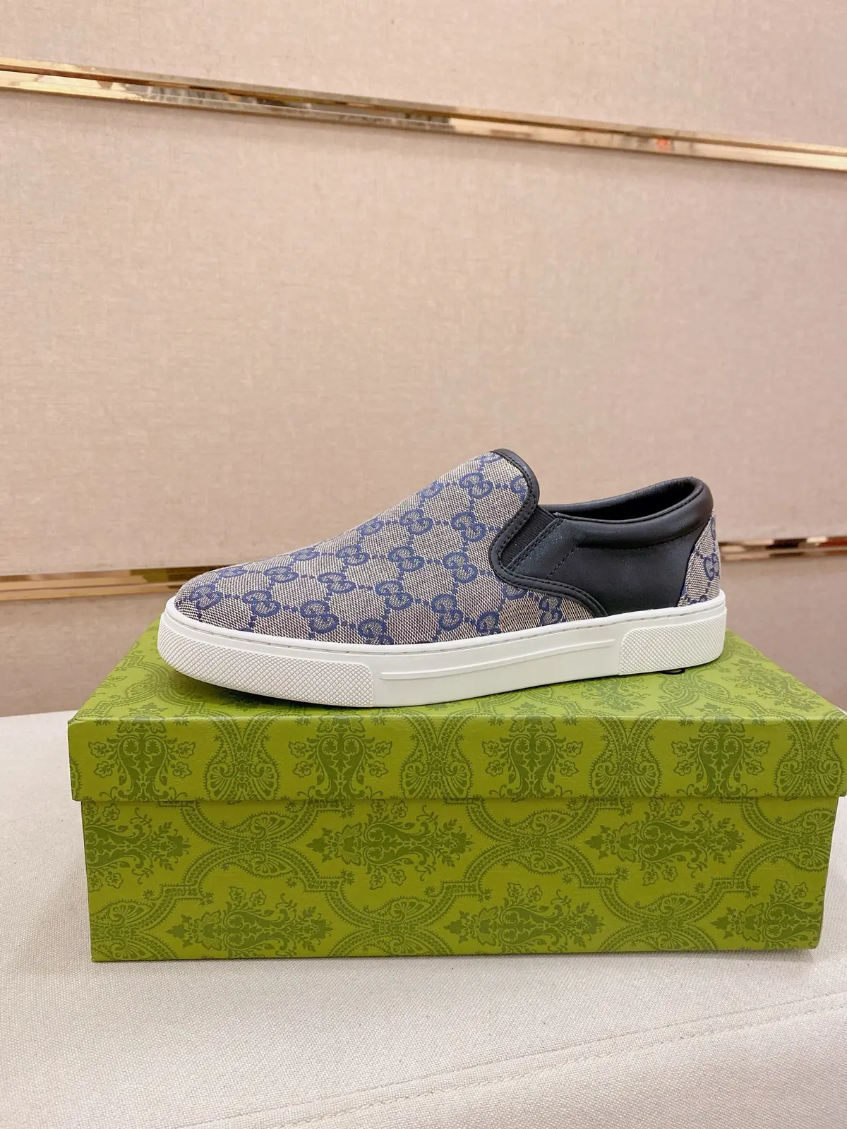 Gucci Style Leather Men's Shoes Lookbook Reference image 1