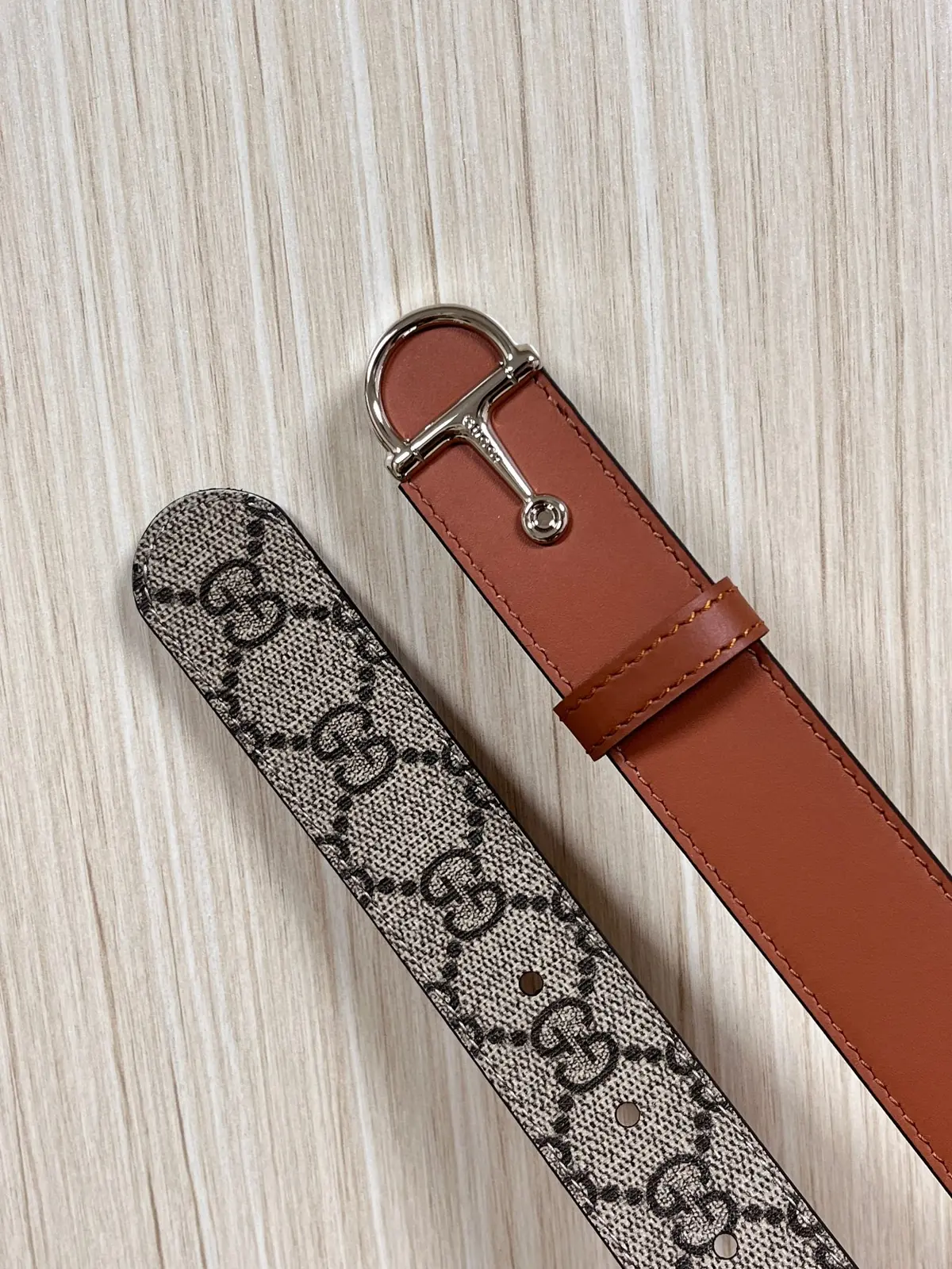 Gucci Style Leather Women's Belts Lookbook Reference image 4