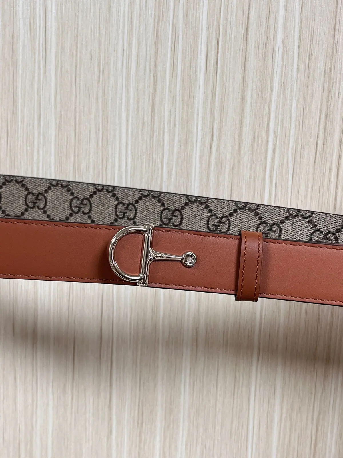 Gucci Style Leather Women's Belts Lookbook Reference image 6