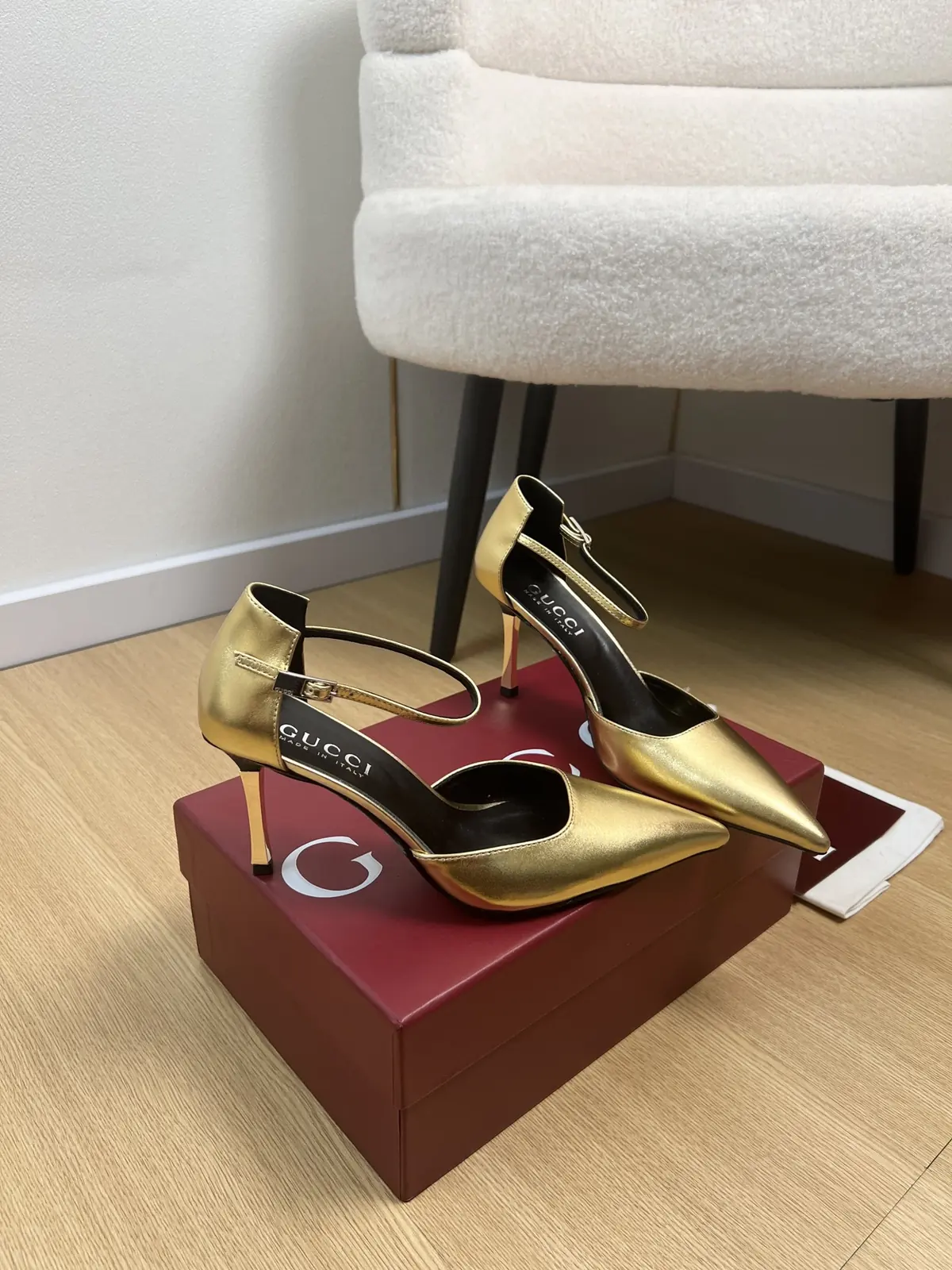 Gucci Style Leather Women's Shoes Lookbook Reference image 3