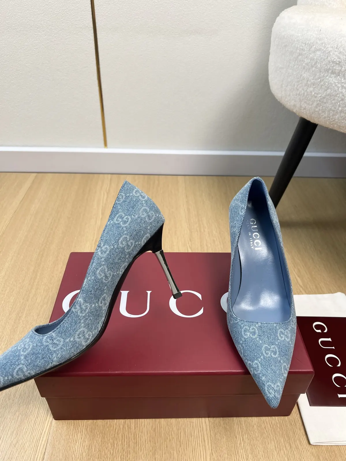 Gucci Style Leather Women's Shoes Lookbook Reference image 6