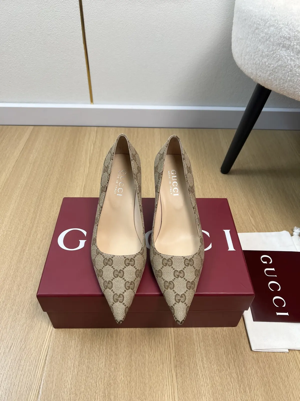 Gucci Style Leather Women's Shoes Lookbook Reference image 1