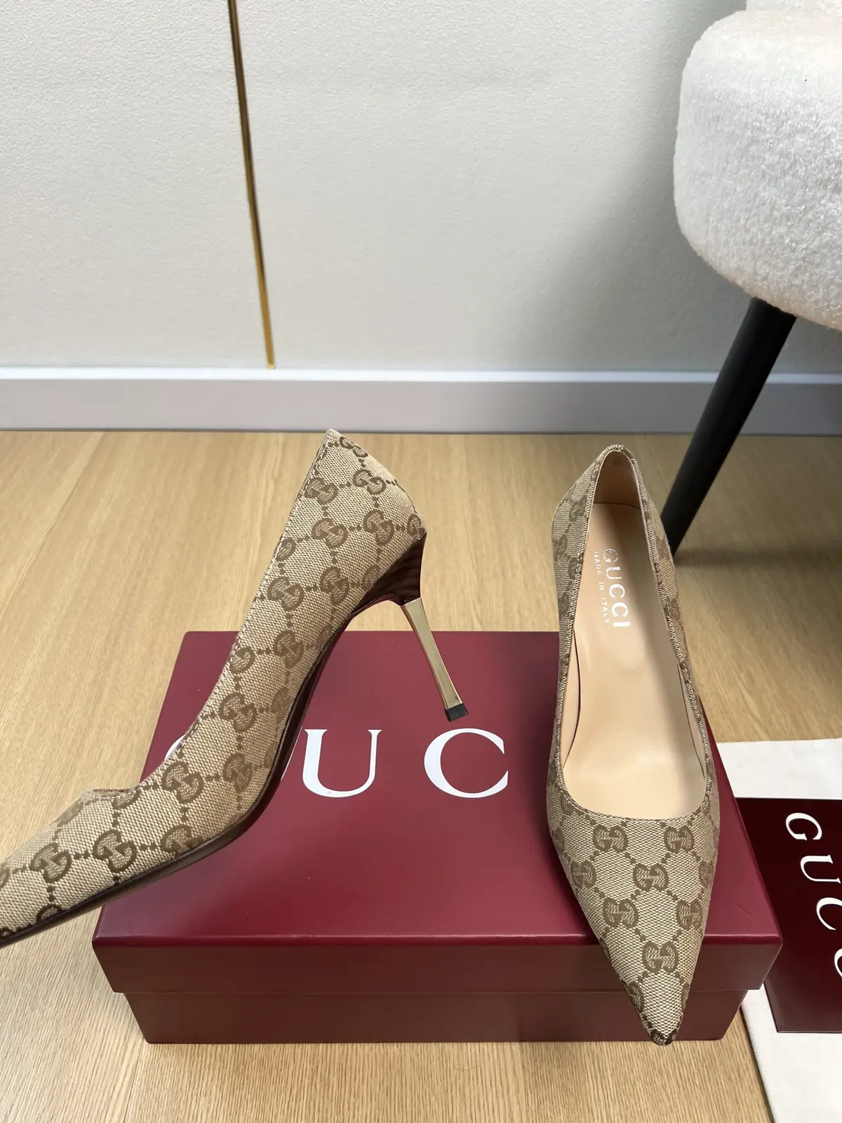 Gucci Style Leather Women's Shoes Lookbook Reference image 6