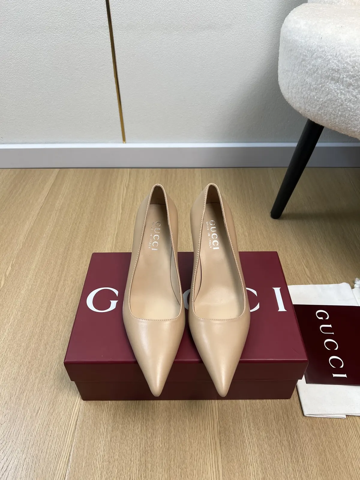 Gucci Style Leather Women's Shoes Lookbook Reference image 1