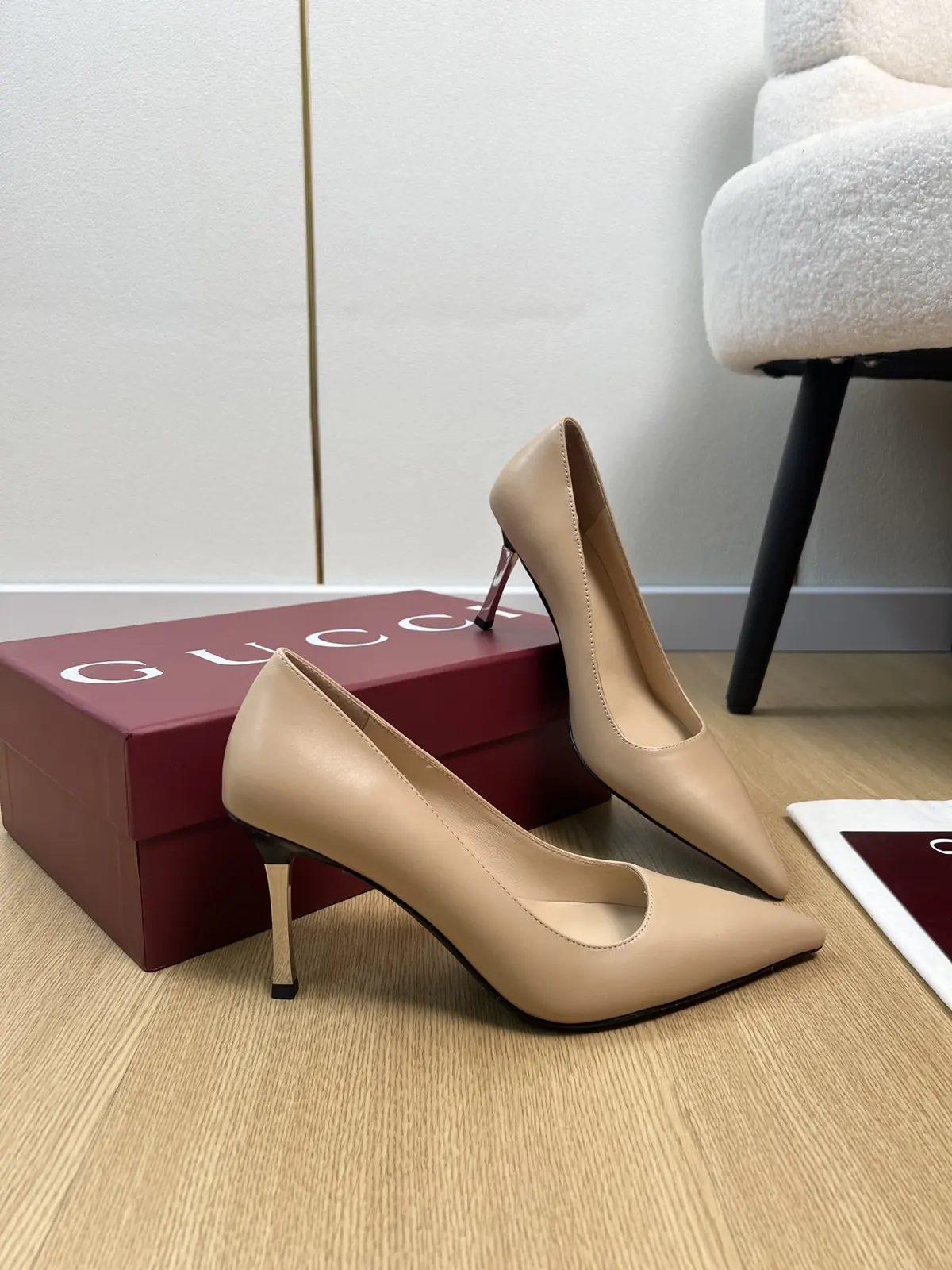 Gucci Style Leather Women's Shoes Lookbook Reference image 4