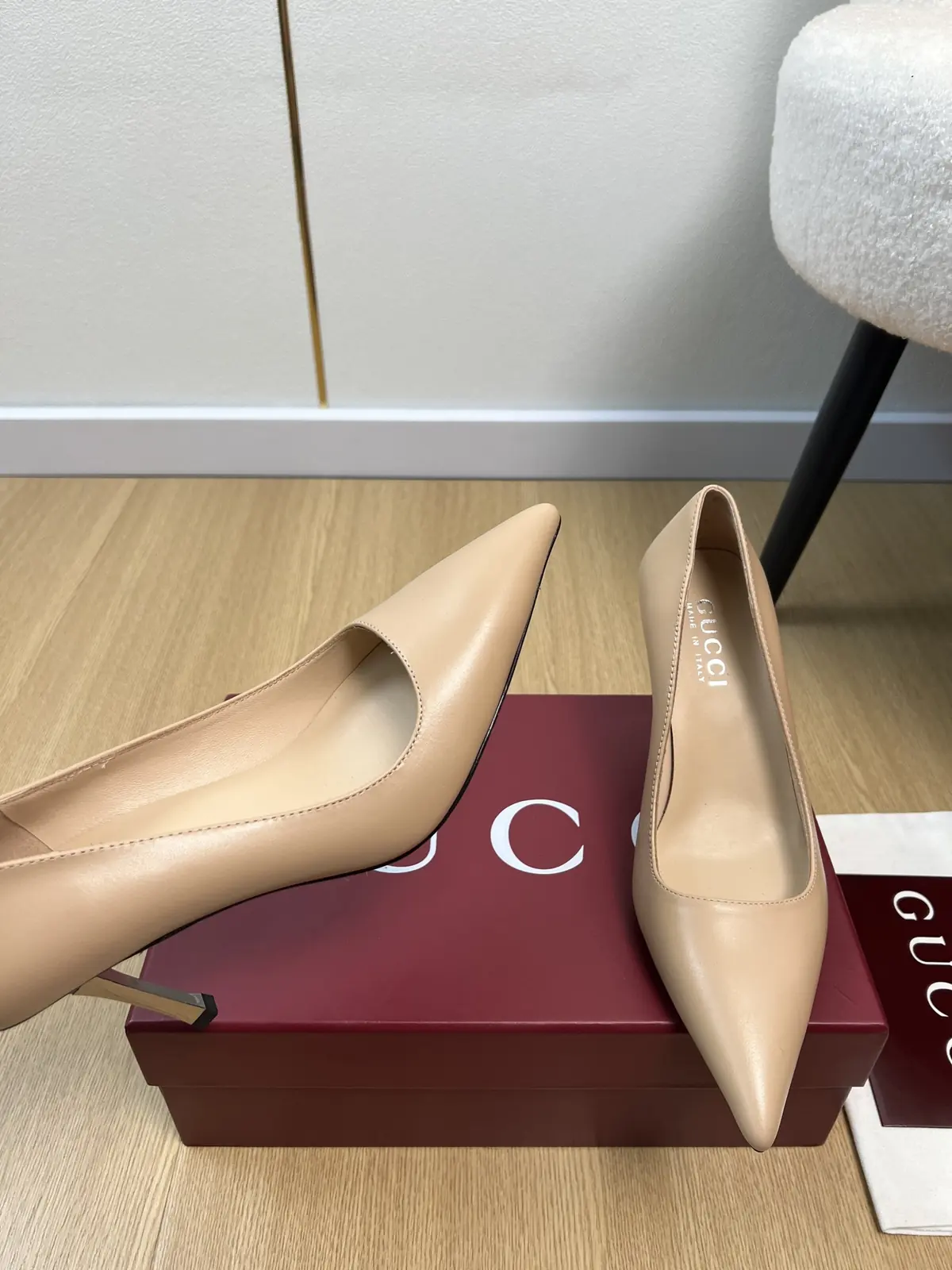 Gucci Style Leather Women's Shoes Lookbook Reference image 5